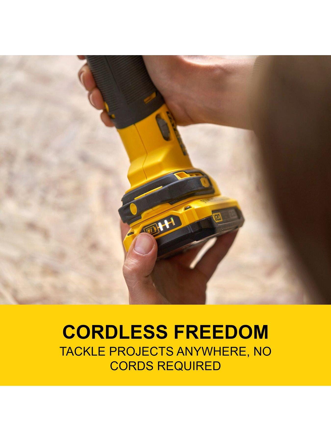 Image 3 of 8 of Stanley FatMax 18V STANLEY FATMAX V20 Cordless Multi Material Cutting Tool (Tool Only) SFMCE500B-XJ