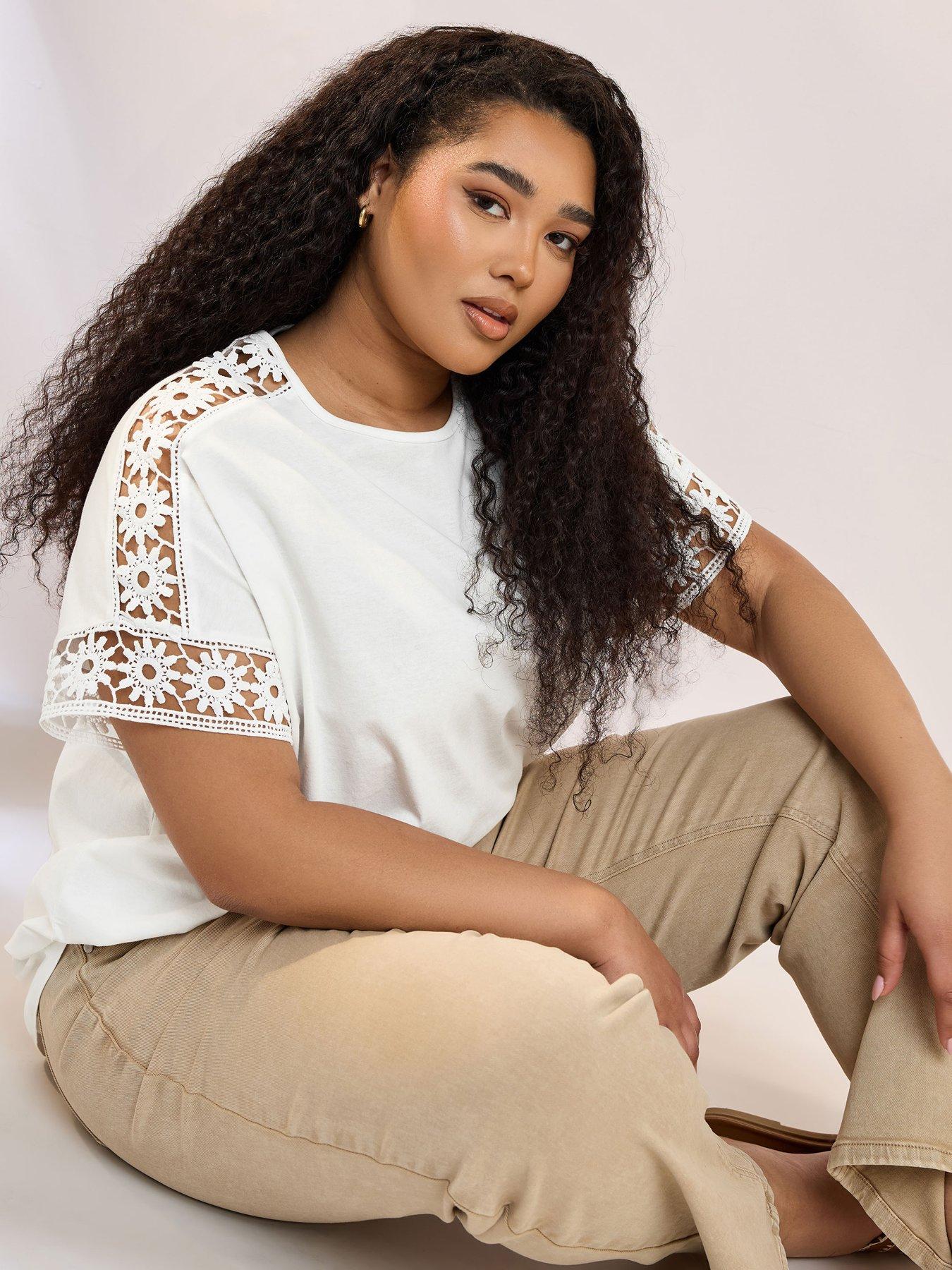 undefined Curve Boxy Crochet Insert T-Shirt - White