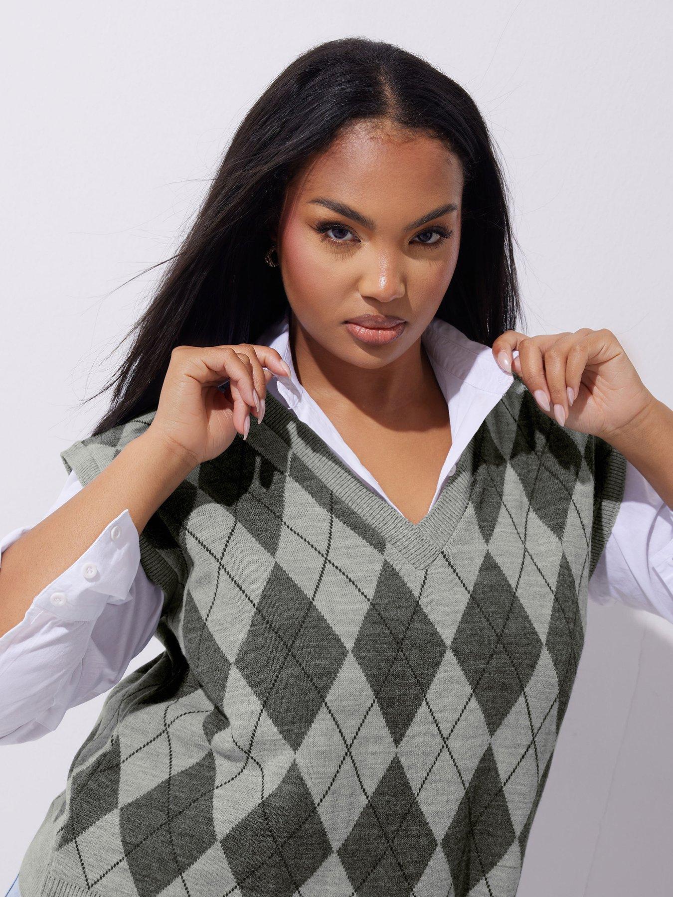  image of yours-curve-grey-argyle-vest