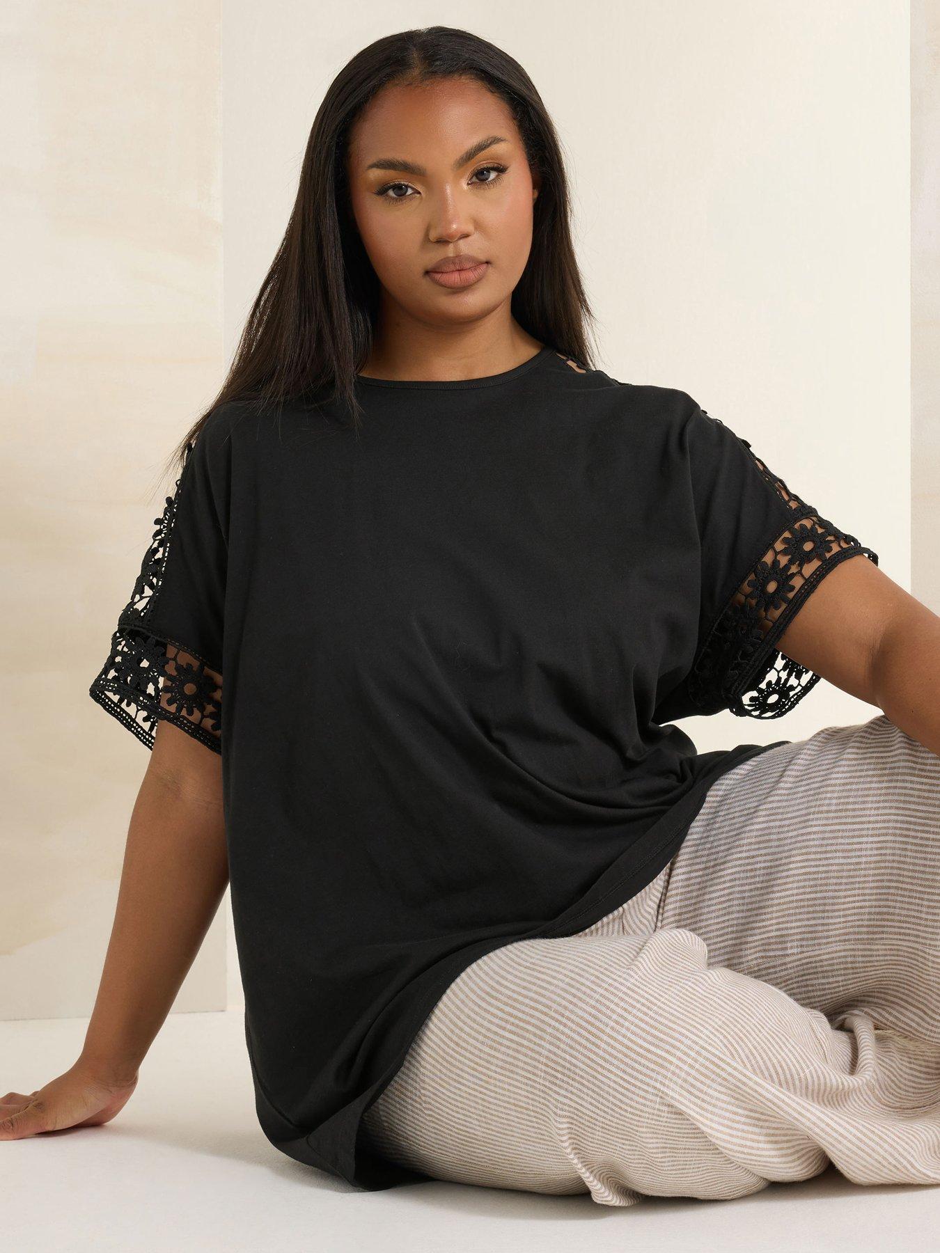undefined Curve Boxy Crochet Insert T-Shirt - Black