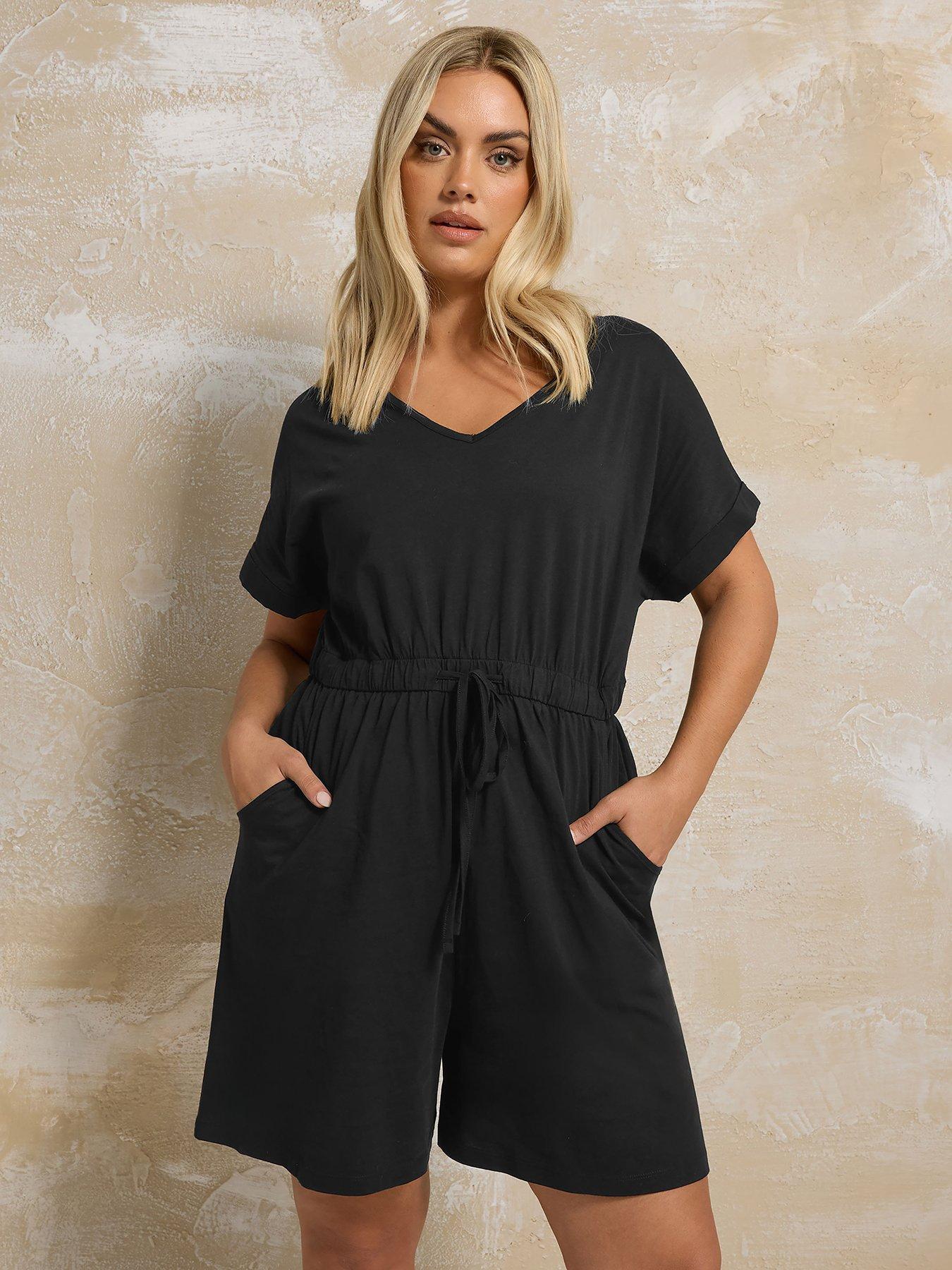 yours-curve-cotton-keyhole-playsuit