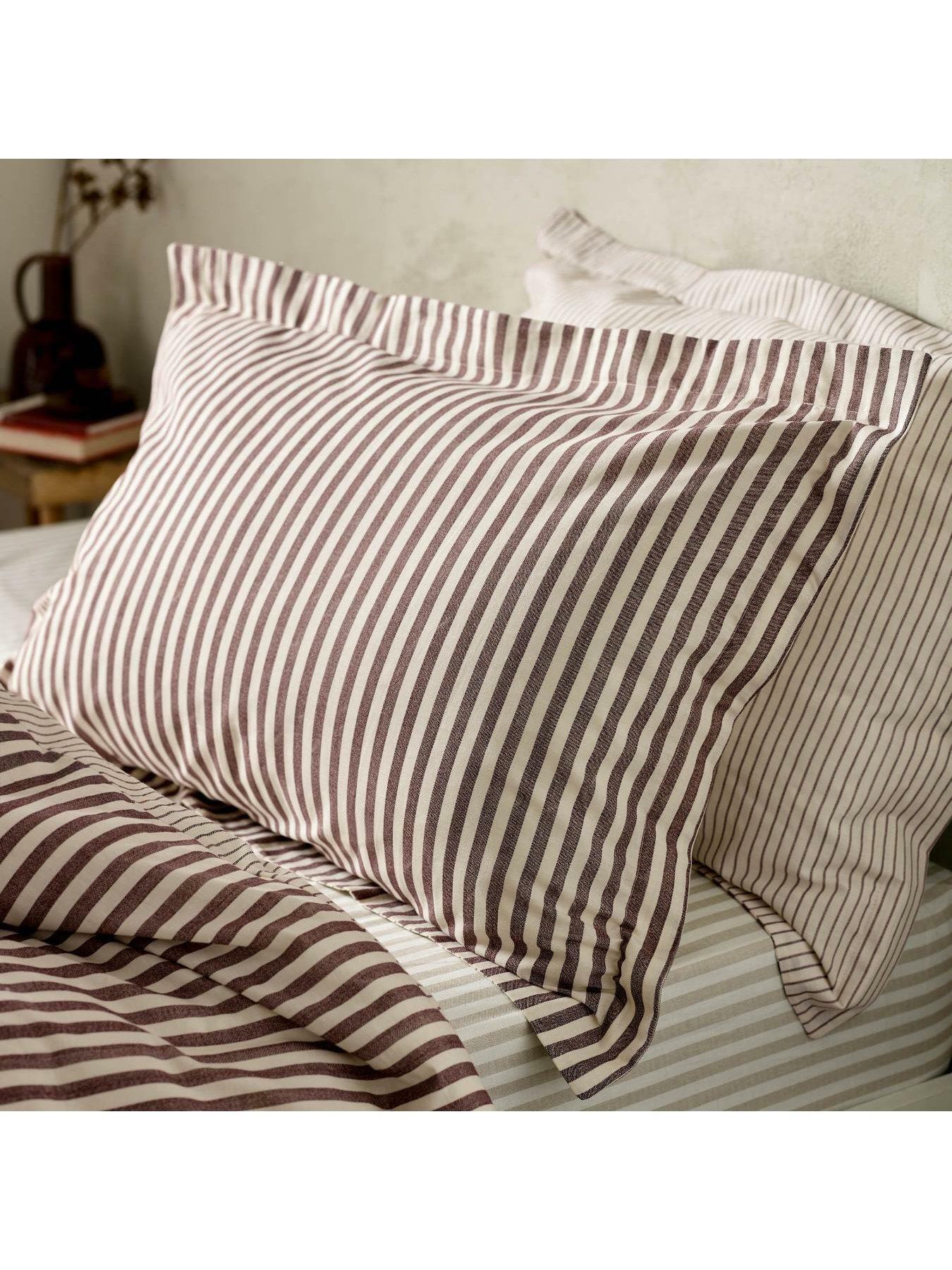 image of yard-hebden-stripe-100-cotton-duvet-set-beetroot