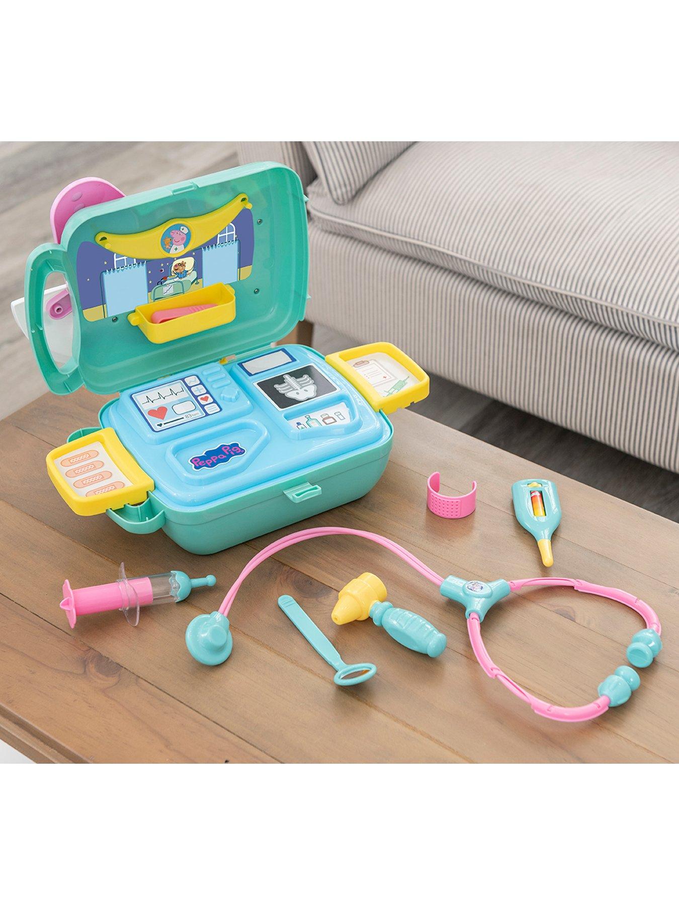 Image 4 of 7 of Peppa Pig Peppa Medic Play Centre