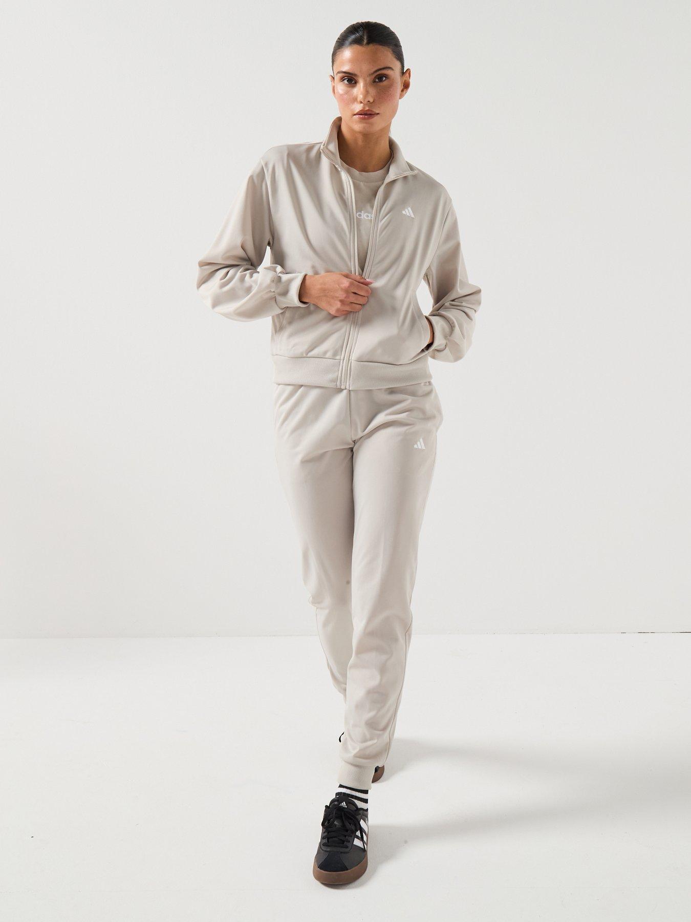 Image 1 of 5 of adidas Sportswear Women's Essentials Feel Cozy Tracksuit - Grey