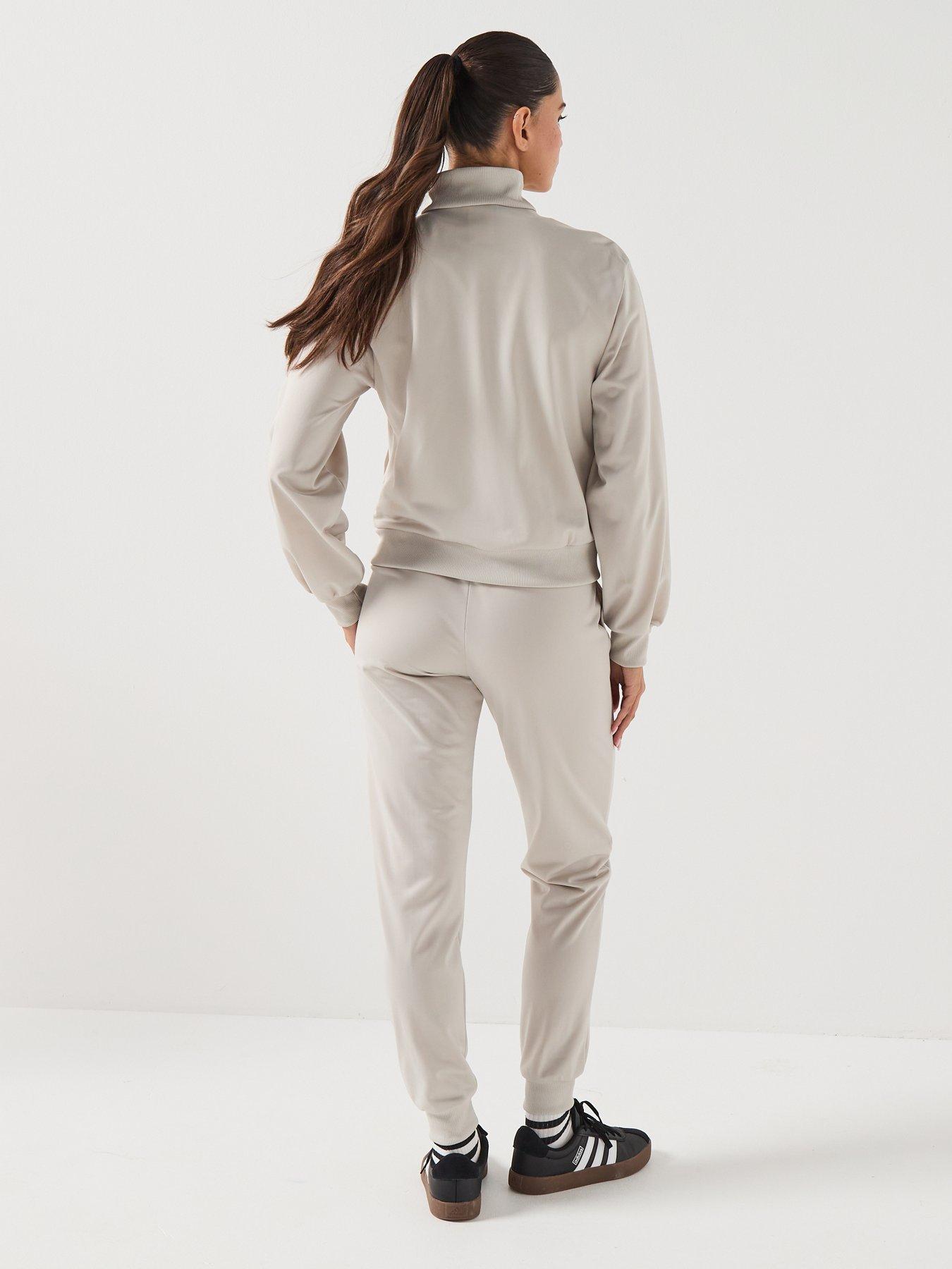 Image 2 of 5 of adidas Sportswear Women's Essentials Feel Cozy Tracksuit - Grey