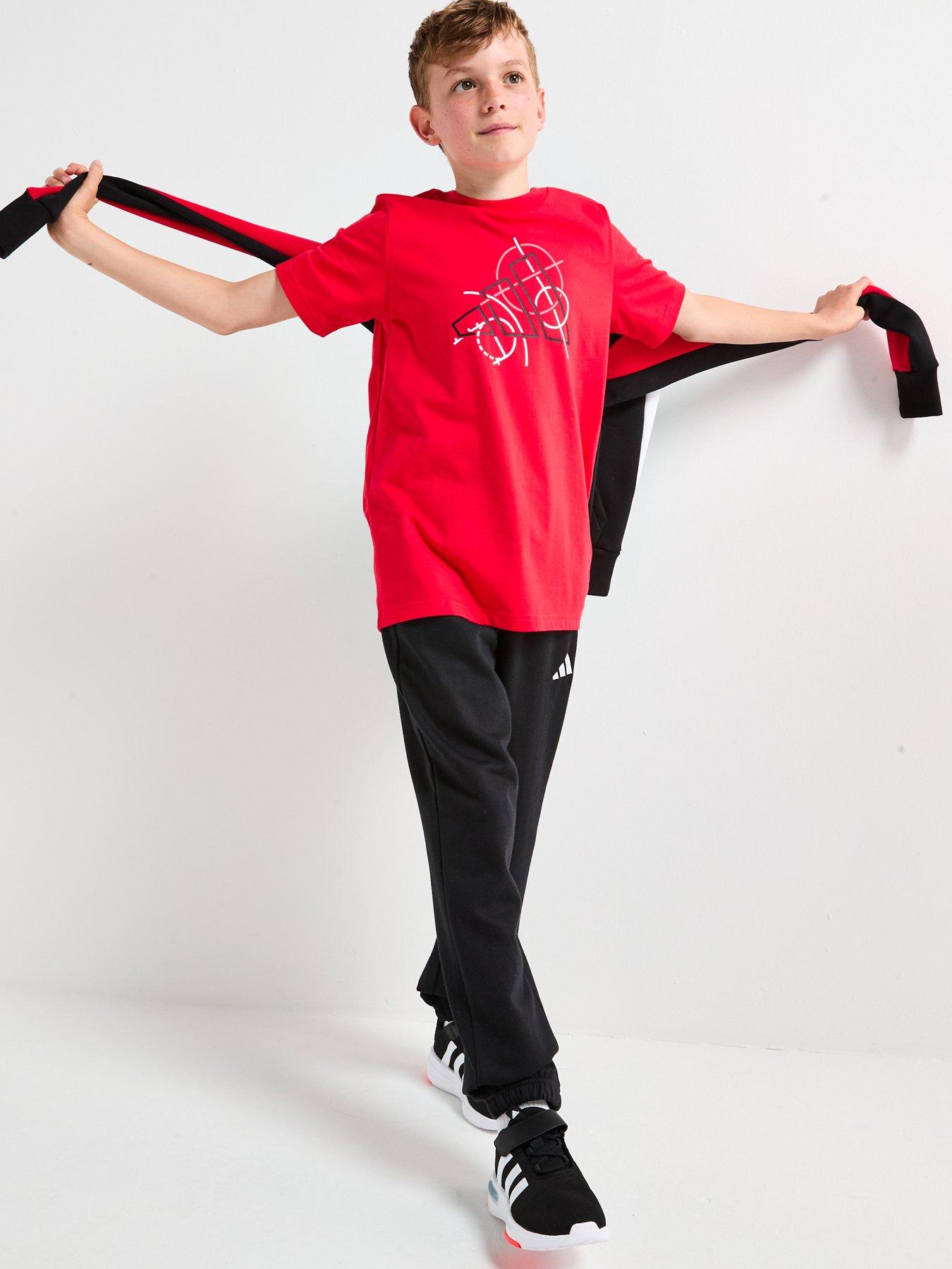 Image 3 of 6 of adidas Sportswear Junior Boys Graphic T-shirt-red