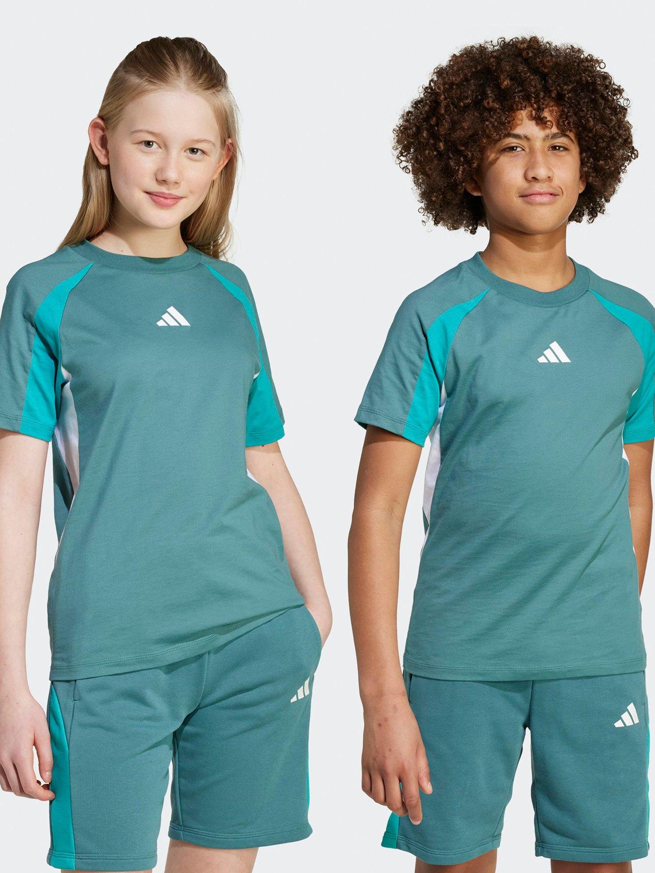 adidas Sportswear Junior Boys Seasonal Essentials Colorblock T-shirt -green