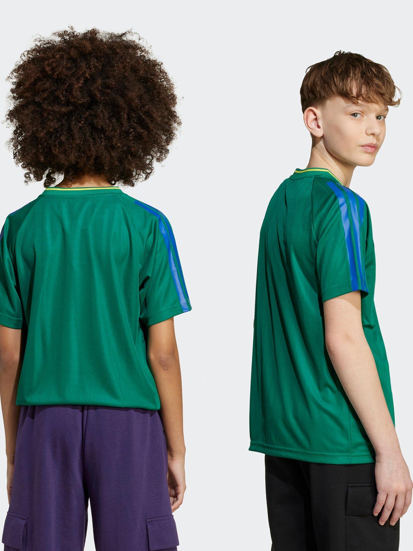 Image 2 of 5 of adidas Sportswear Junior Boys House Of Trio T-Shirt- Red