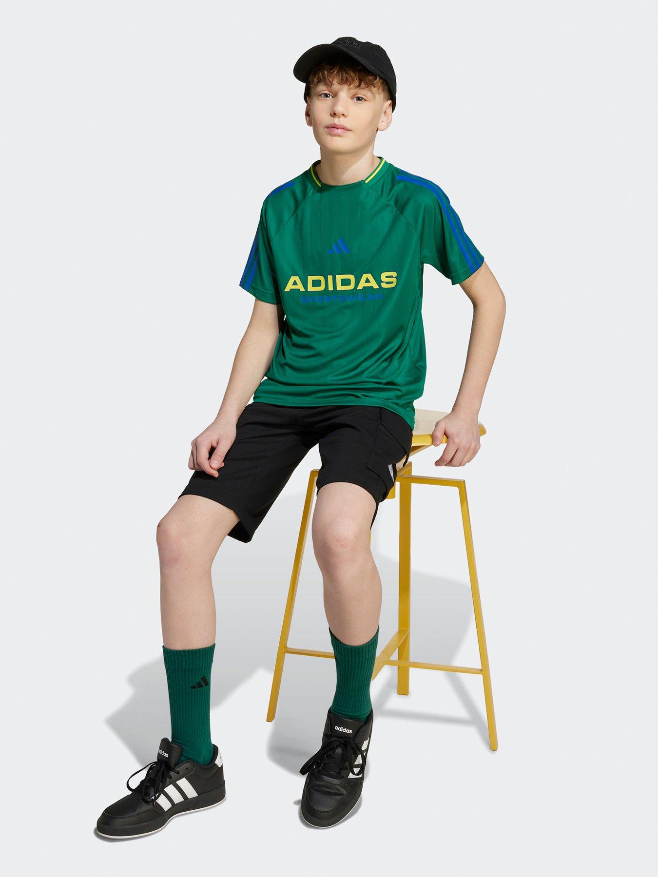 Image 3 of 5 of adidas Sportswear Junior Boys House Of Trio T-Shirt- Red