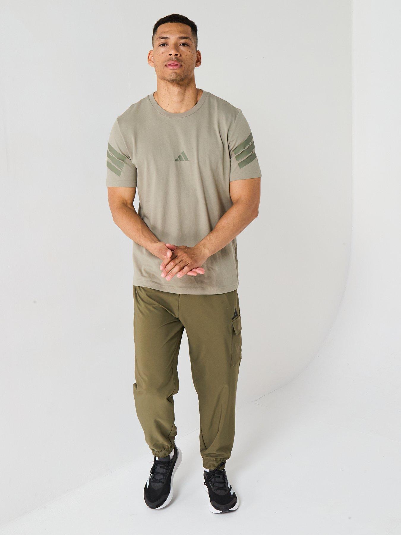 Image 3 of 6 of adidas Sportswear Men's Essentials Small Logo Cargo Joggers - Green