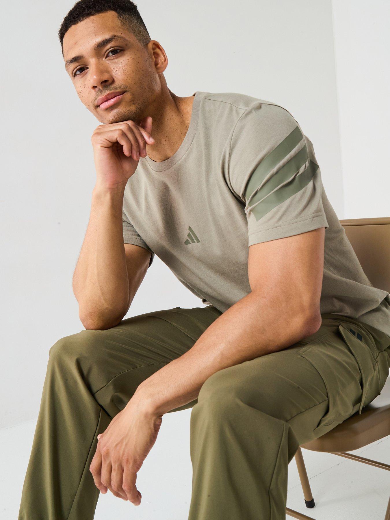 Image 6 of 6 of adidas Sportswear Men's Essentials Small Logo Cargo Joggers - Green