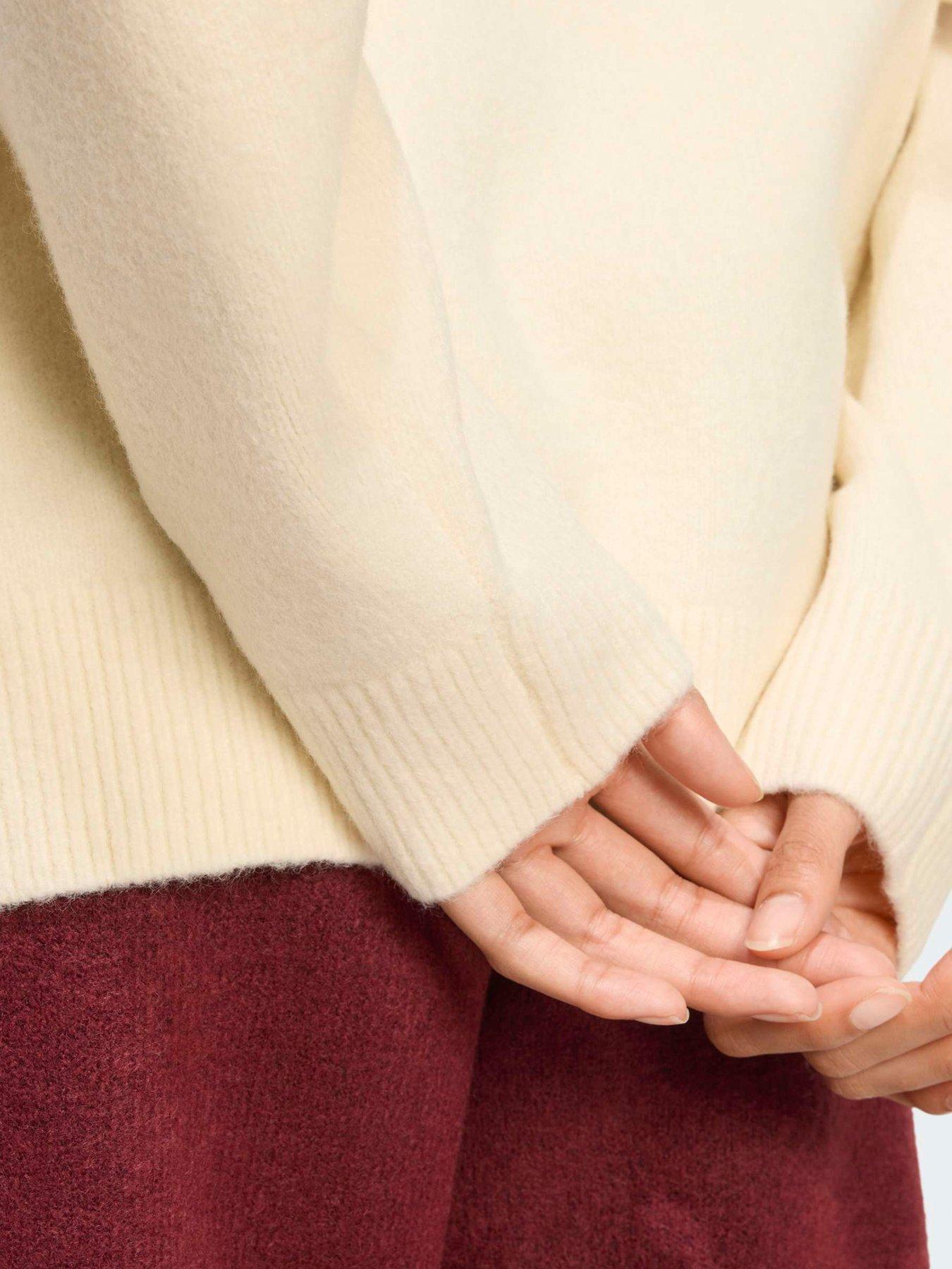 Image 5 of 5 of adidas Originals Womens Knitted Sweatshirt - White
