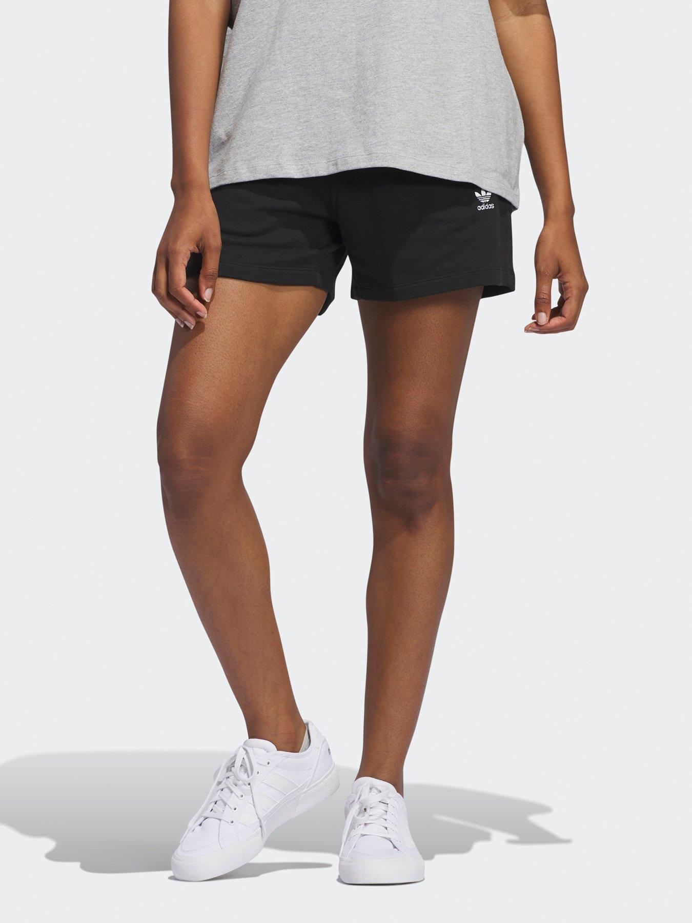undefined Women's Essentials French Terry Shorts - Black