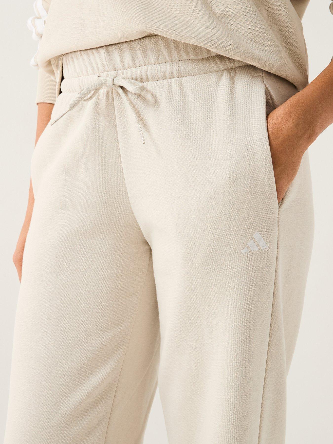 Image 4 of 6 of adidas Sportswear Women's Essentials Small Logo Feel Cozy Joggers - Grey