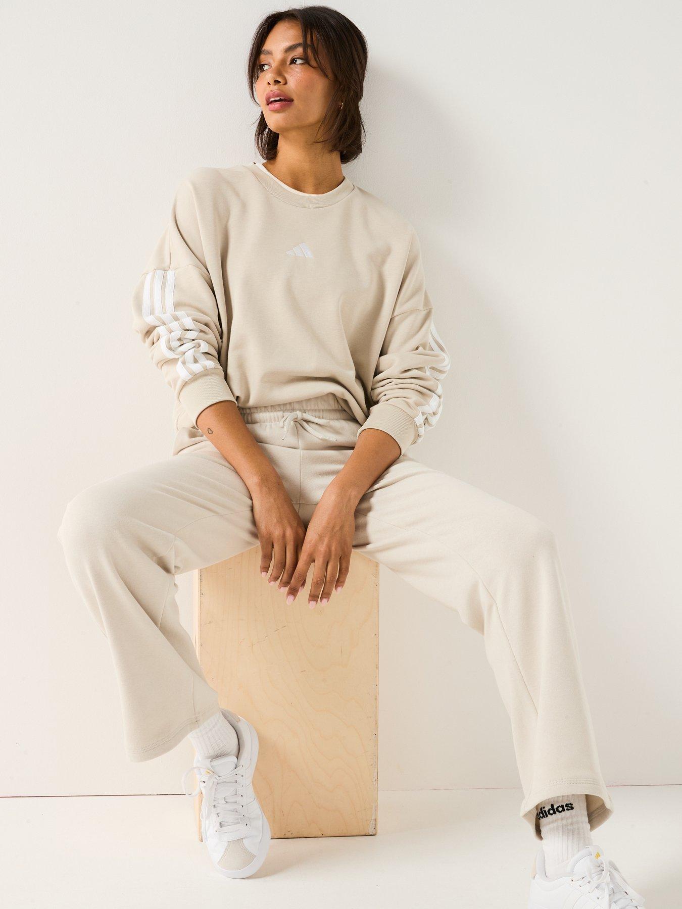 Image 5 of 6 of adidas Sportswear Women's Essentials Small Logo Feel Cozy Joggers - Grey