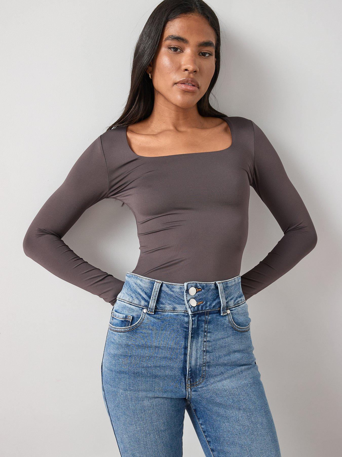  image of the-very-collection-shaping-straight-fit-jeans-mid-wash