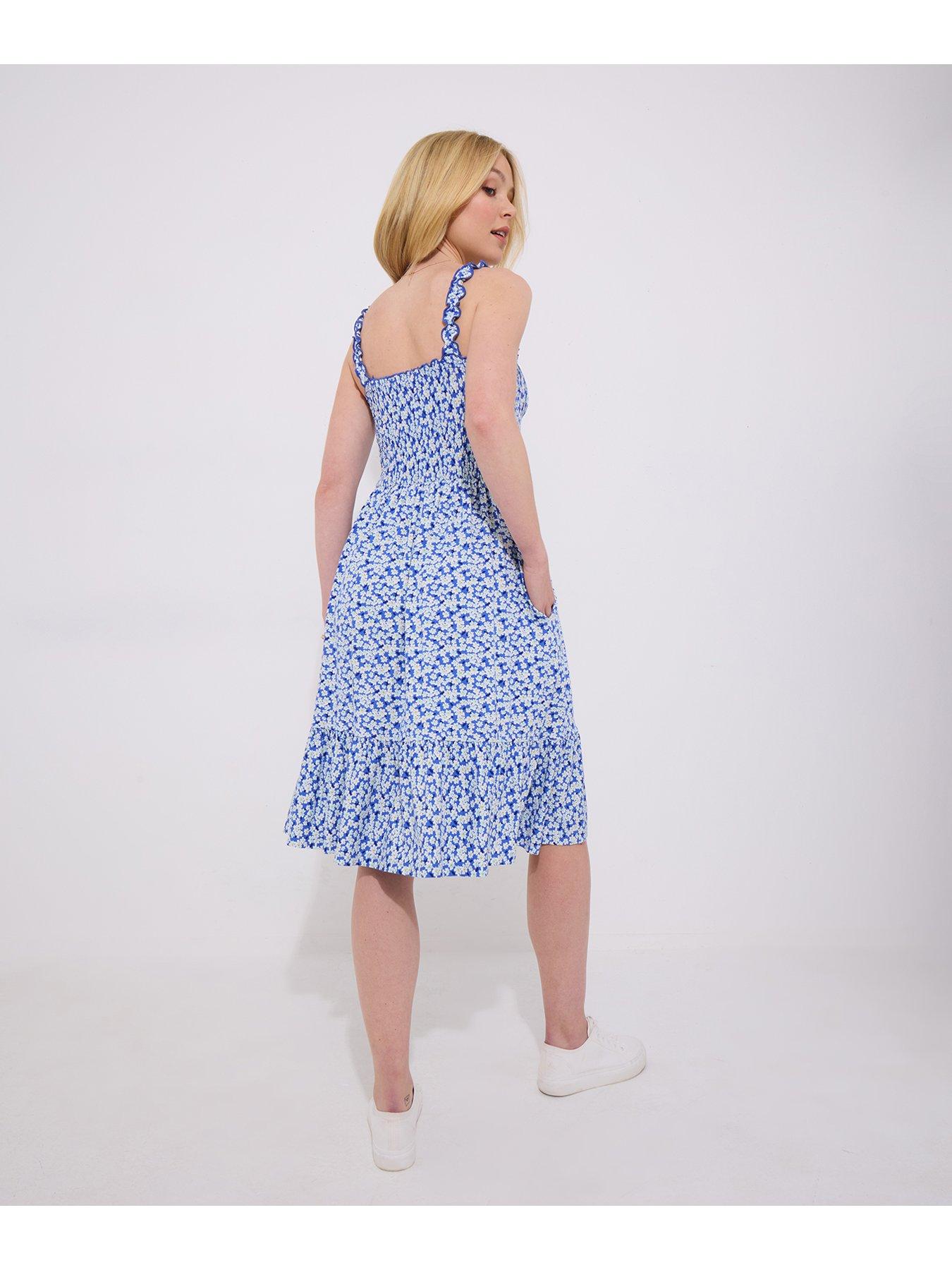  image of joe-browns-ditsy-dreams-jersey-dress-blue