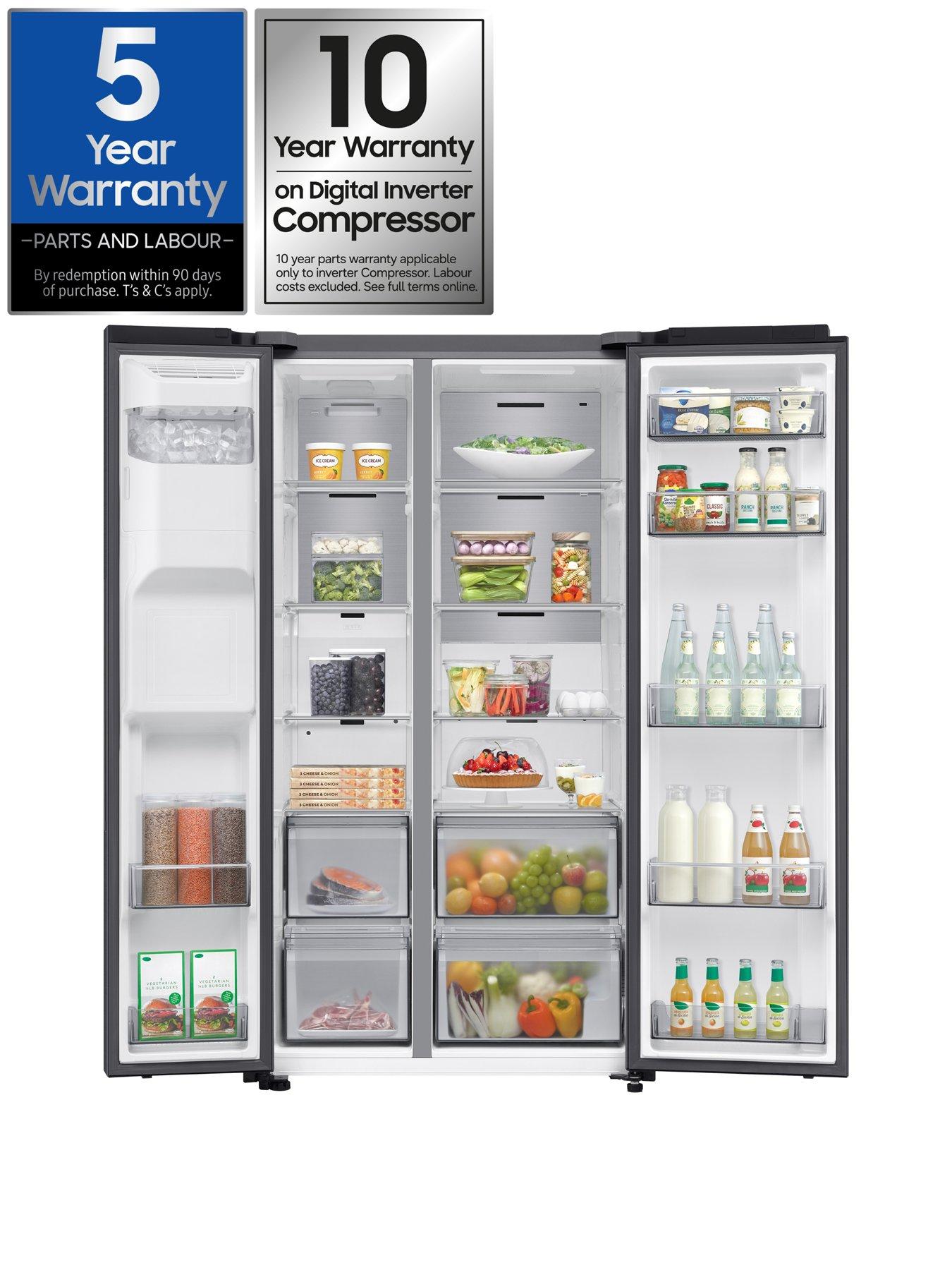 Image 2 of 8 of Samsung Series 7 RS70F66KCFEU 634-litre Smart American Fridge Freezer with Spacemax Technology -&nbsp;Black