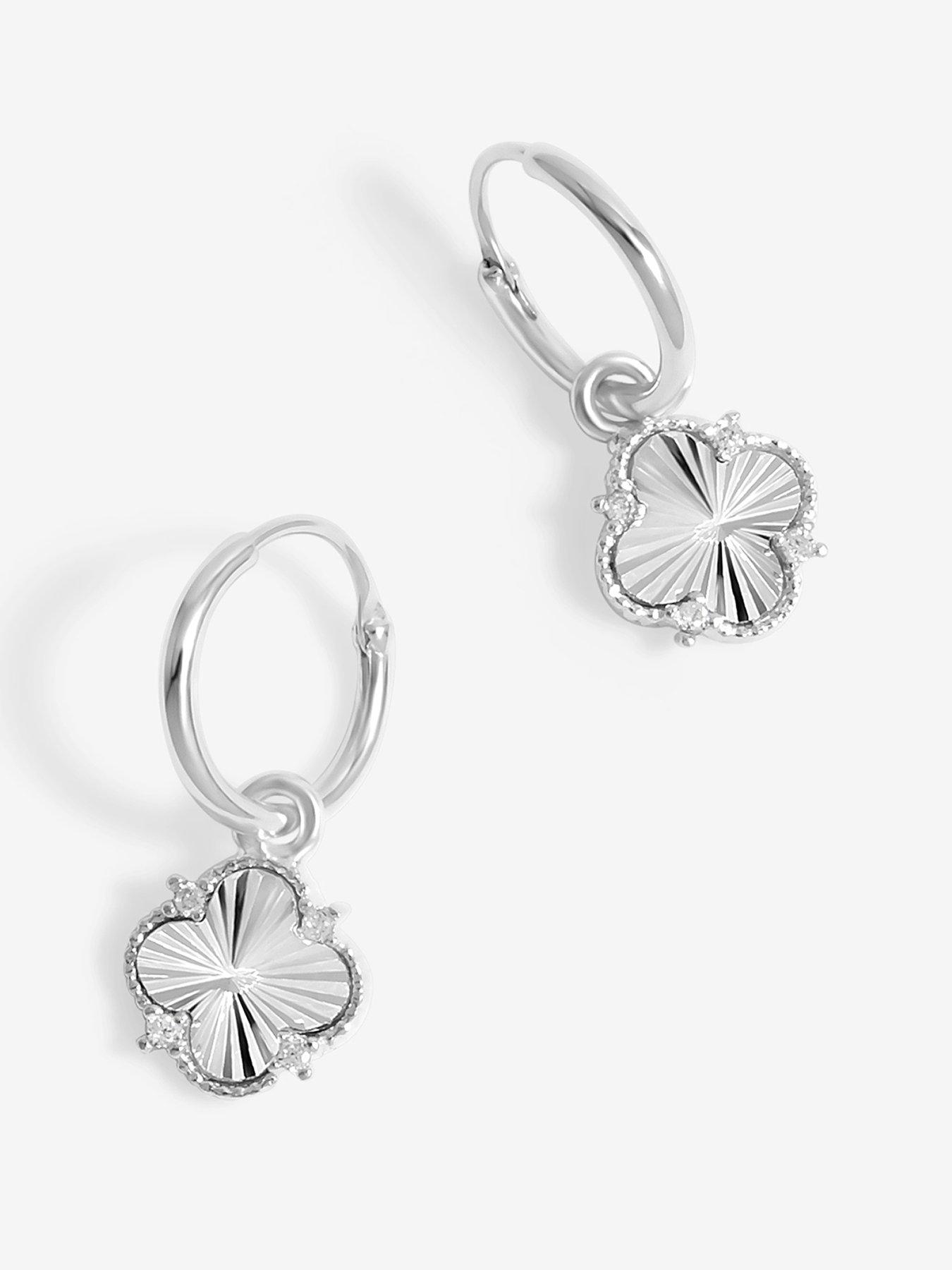 simply-silver-sterling-silver-925-diamond-cut-clover-huggie-hoop-earrings