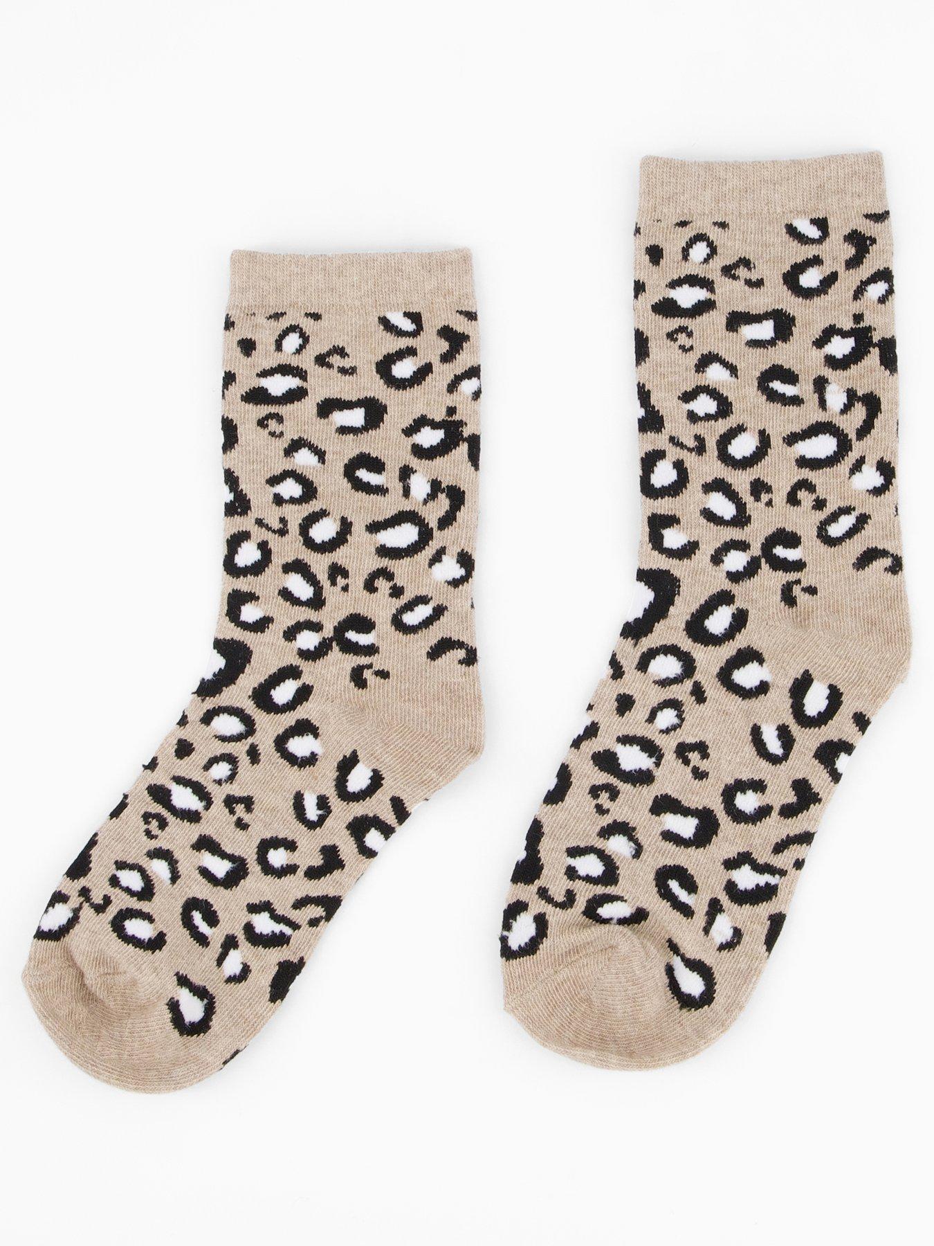 Image 2 of 4 of V by Very 5 Pack Animal Print Ankle Socks - Beige
