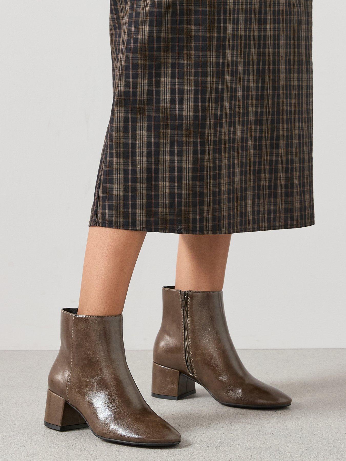 the-very-collection-low-block-heel-ankle-boot-green