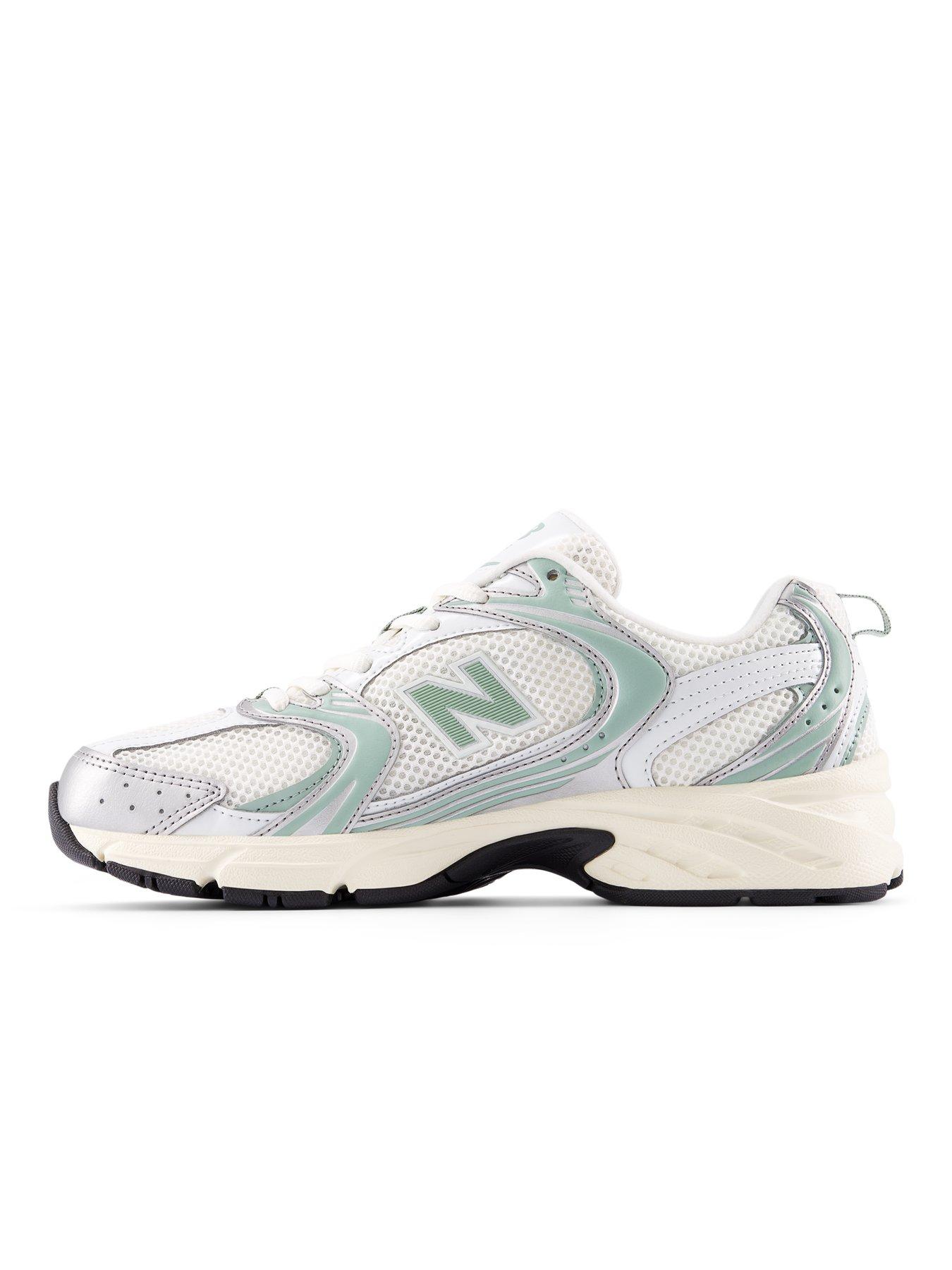 Image 5 of 5 of New Balance Women's 530 Trainers - White/green