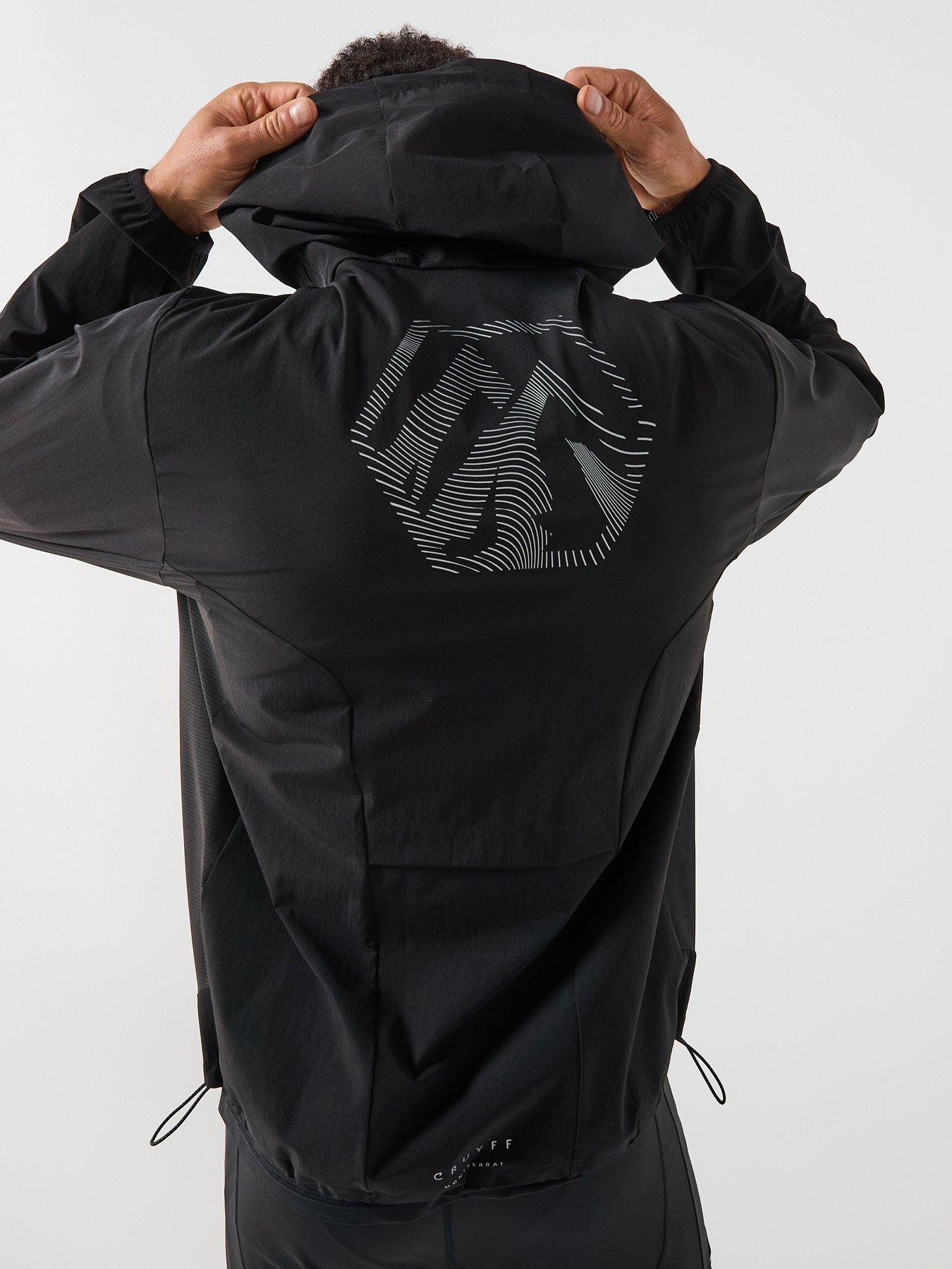 Image 2 of 6 of CRUYFF Essential Peak Jacket&nbsp;- Black