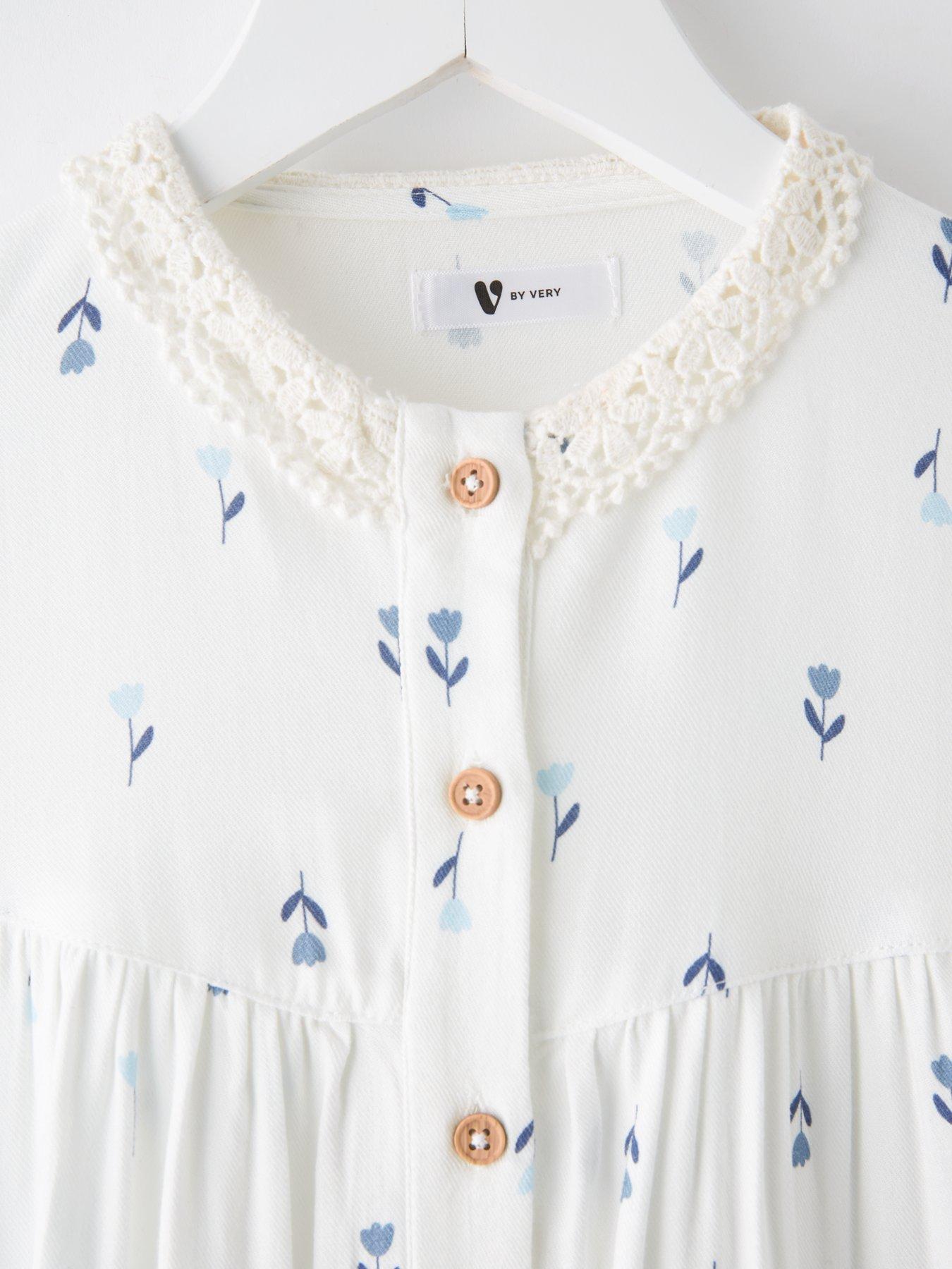 Image 4 of 4 of Mini V by Very Girls Broderie Collar Dress - Print