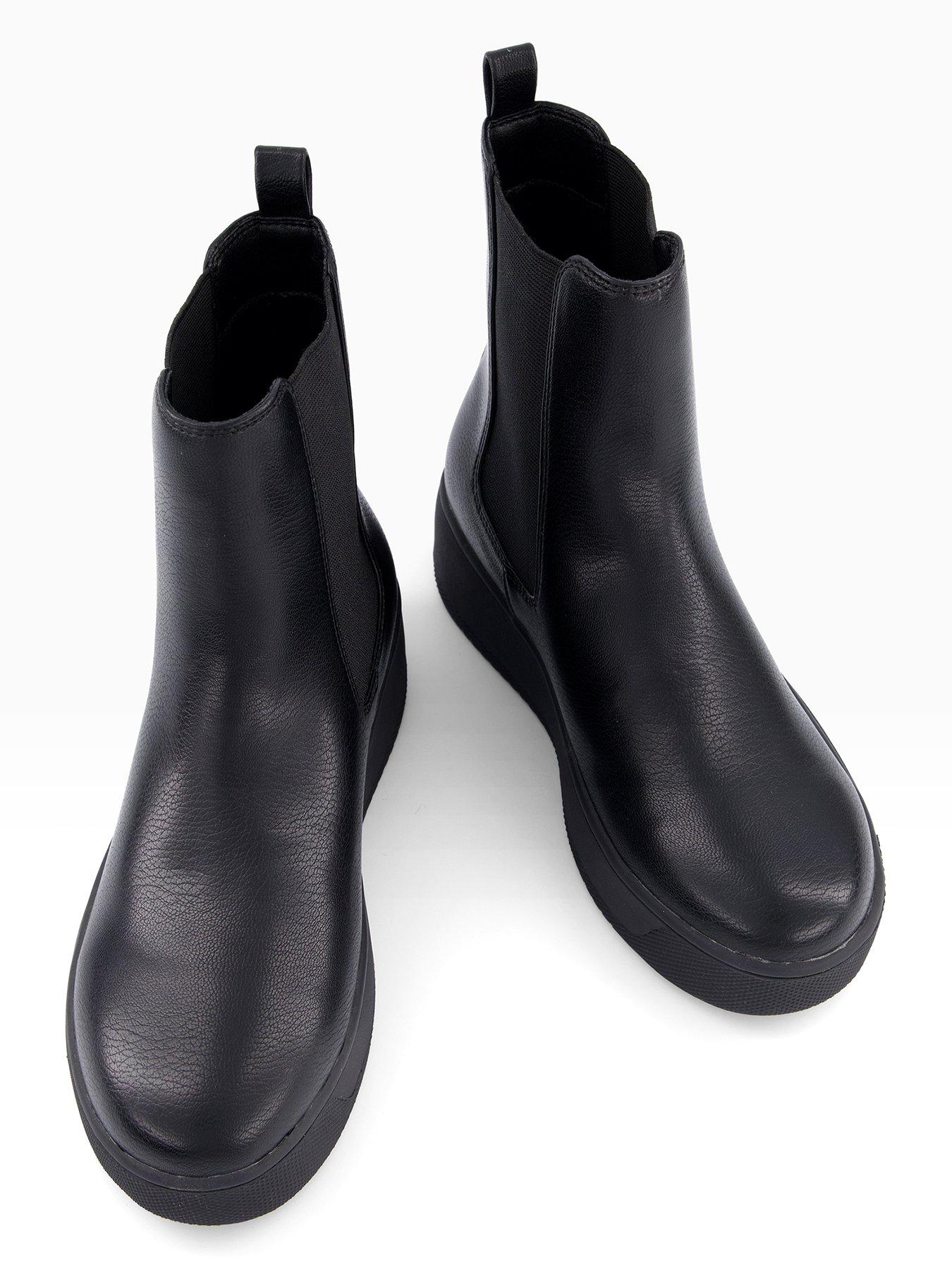  image of the-very-collection-flatform-chelsea-boot-black