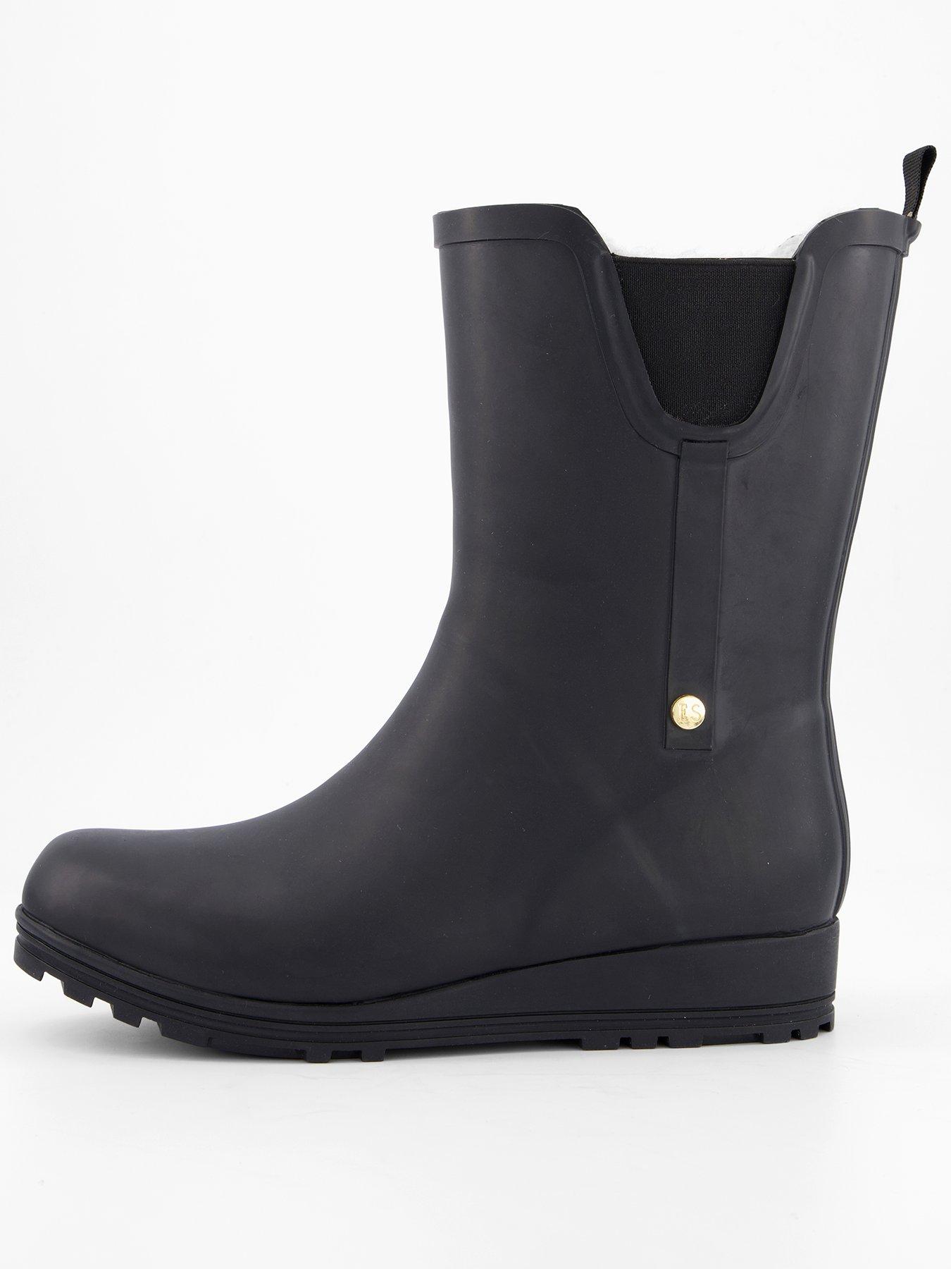 Image 2 of 7 of Elle Sport Calf Wellington Boot With Warm Lining &ndash; Black<br /><br />&nbsp;