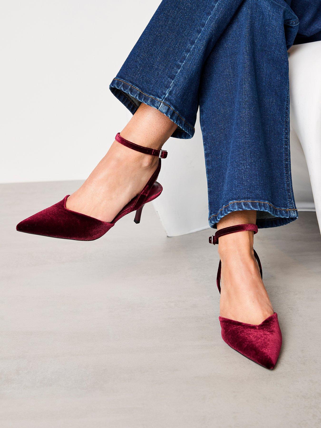 The Very Collection X Carol Byrne Burgundy Pointed Kitten Heel Shoe - Burgundy Red