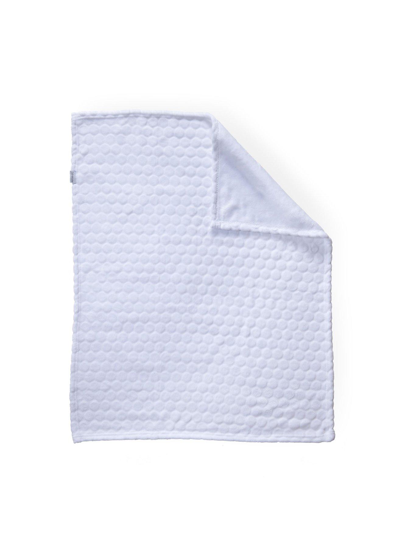 Image 5 of 7 of Clair De Lune Marshmallow Blanket&nbsp;- White