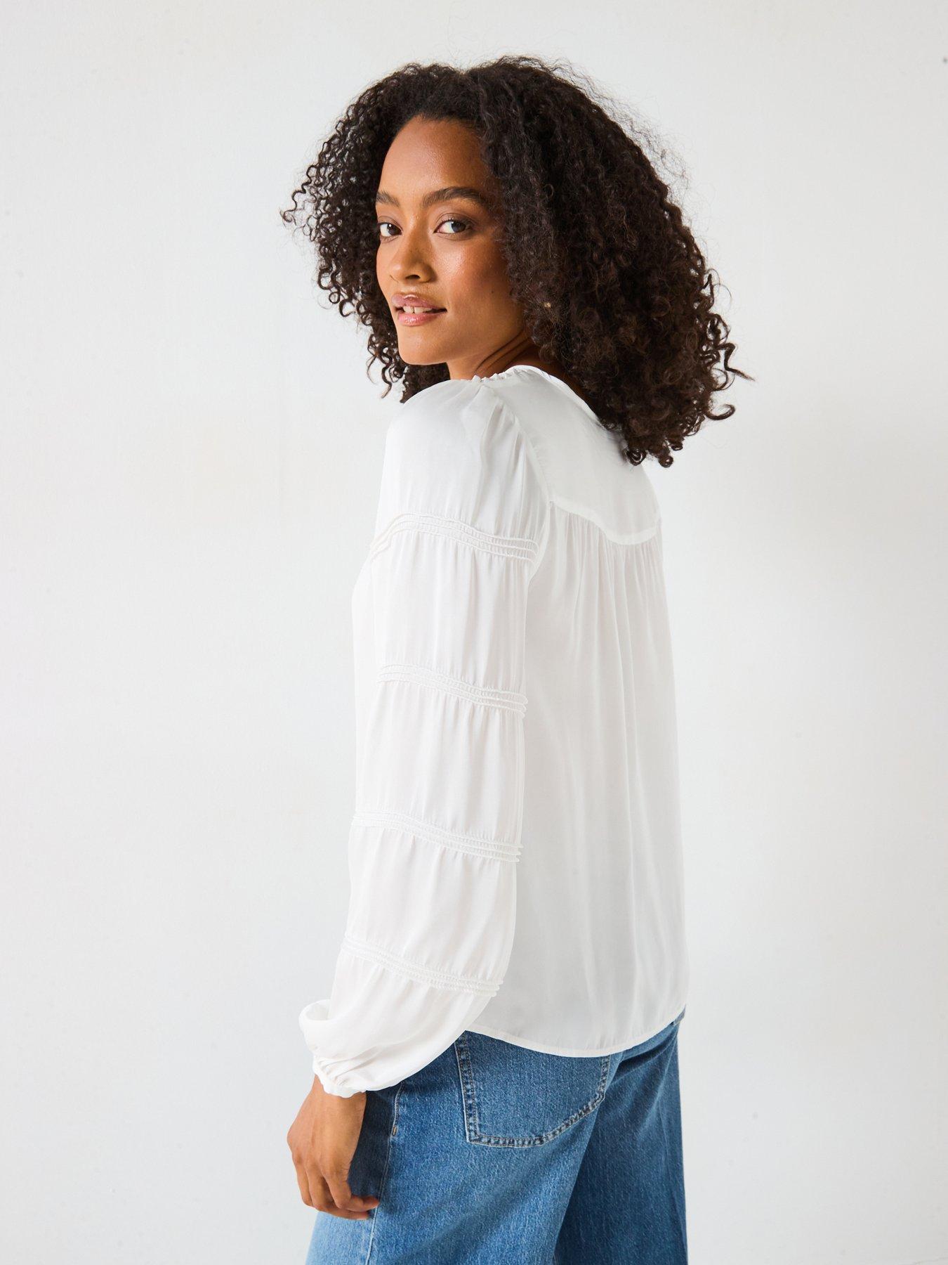 Image 5 of 6 of V by Very Pleated Broderie Detail Blouse - White
