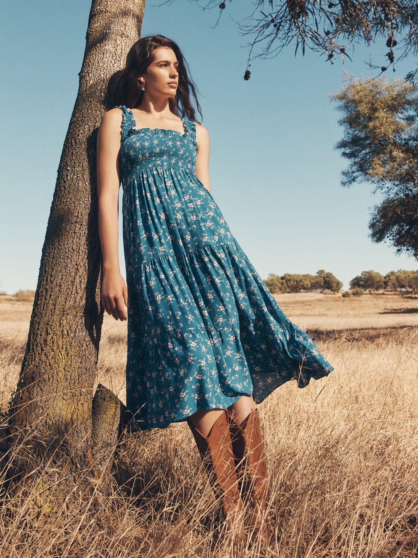 apricot blue dress Ditsy Spritz Ruffle V-Neck Dress main image 1