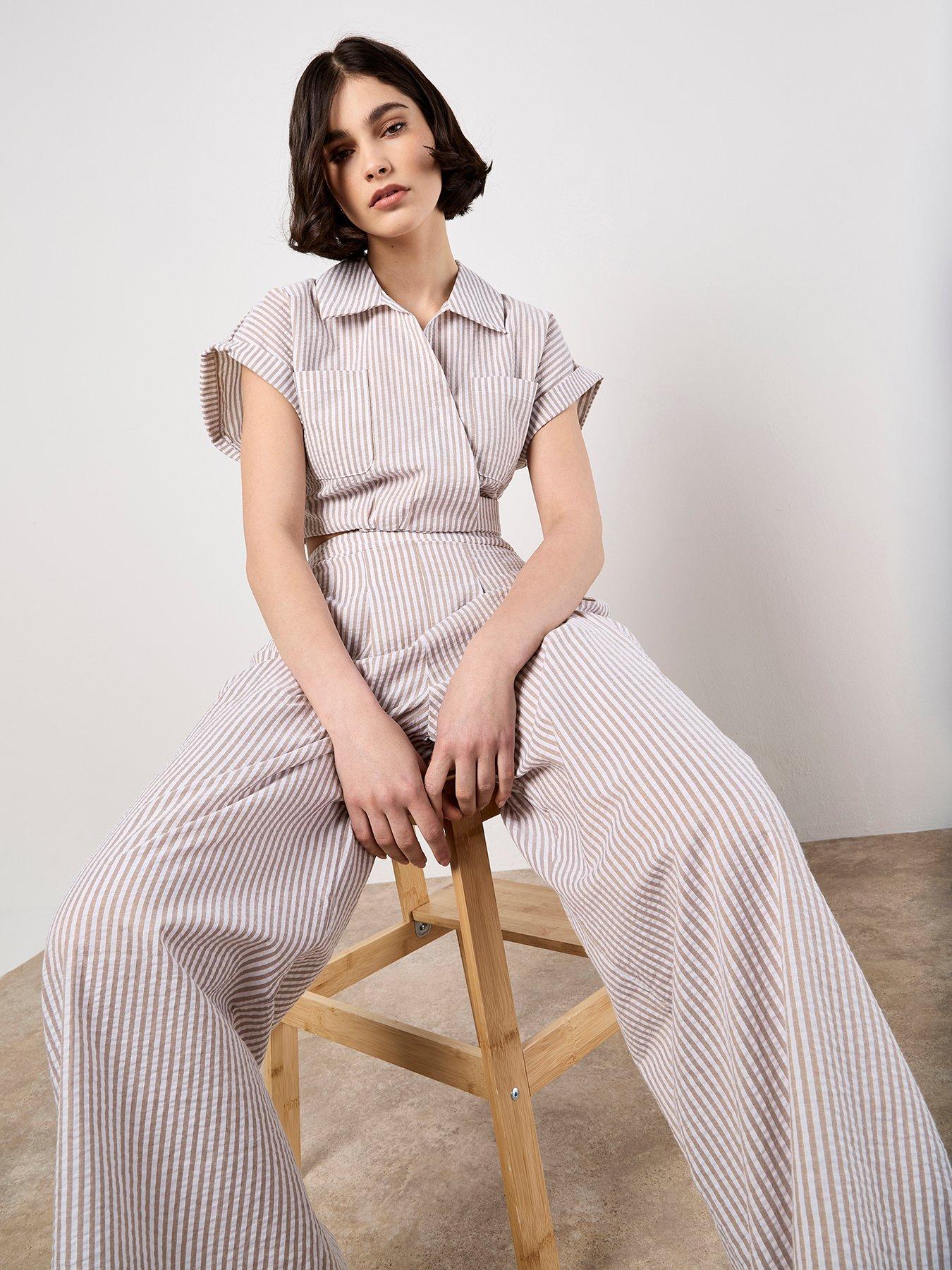  image of apricot-stripe-seersucker-pleat-trouser-cream