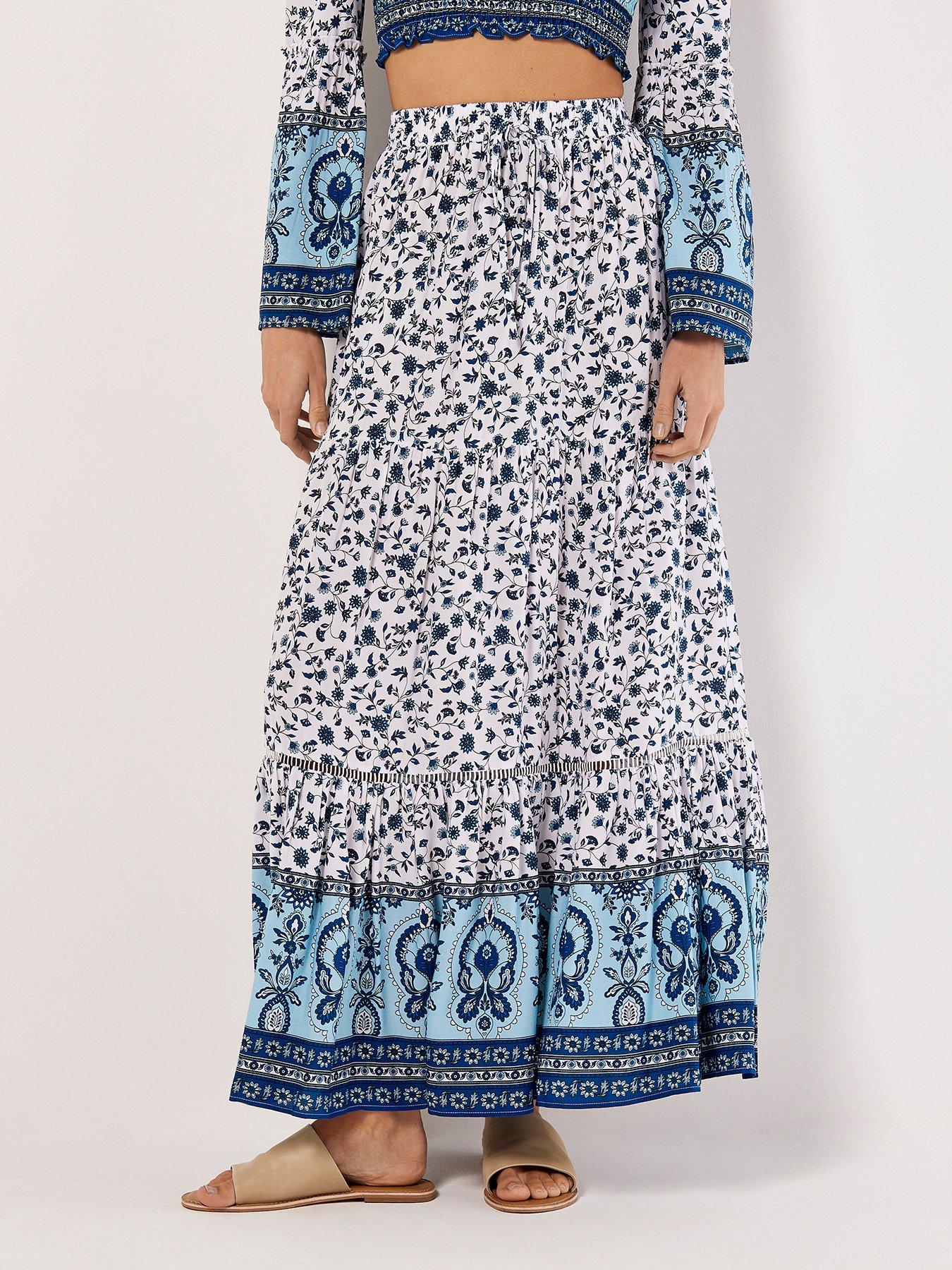 undefined Sarasa Border Tiered Floral Skirt - Cream/Blue