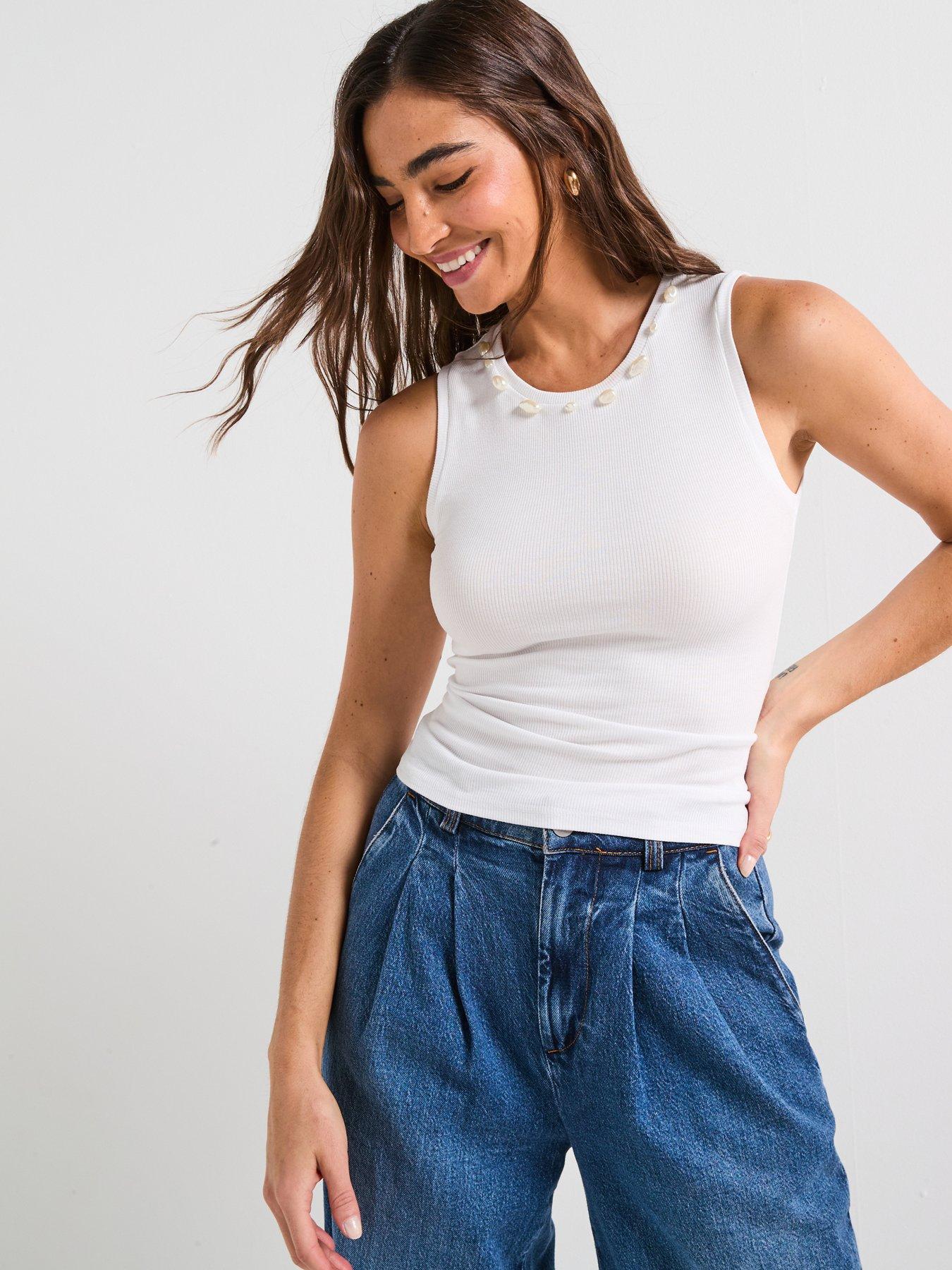 undefined Shell Detail Rib Vest - White