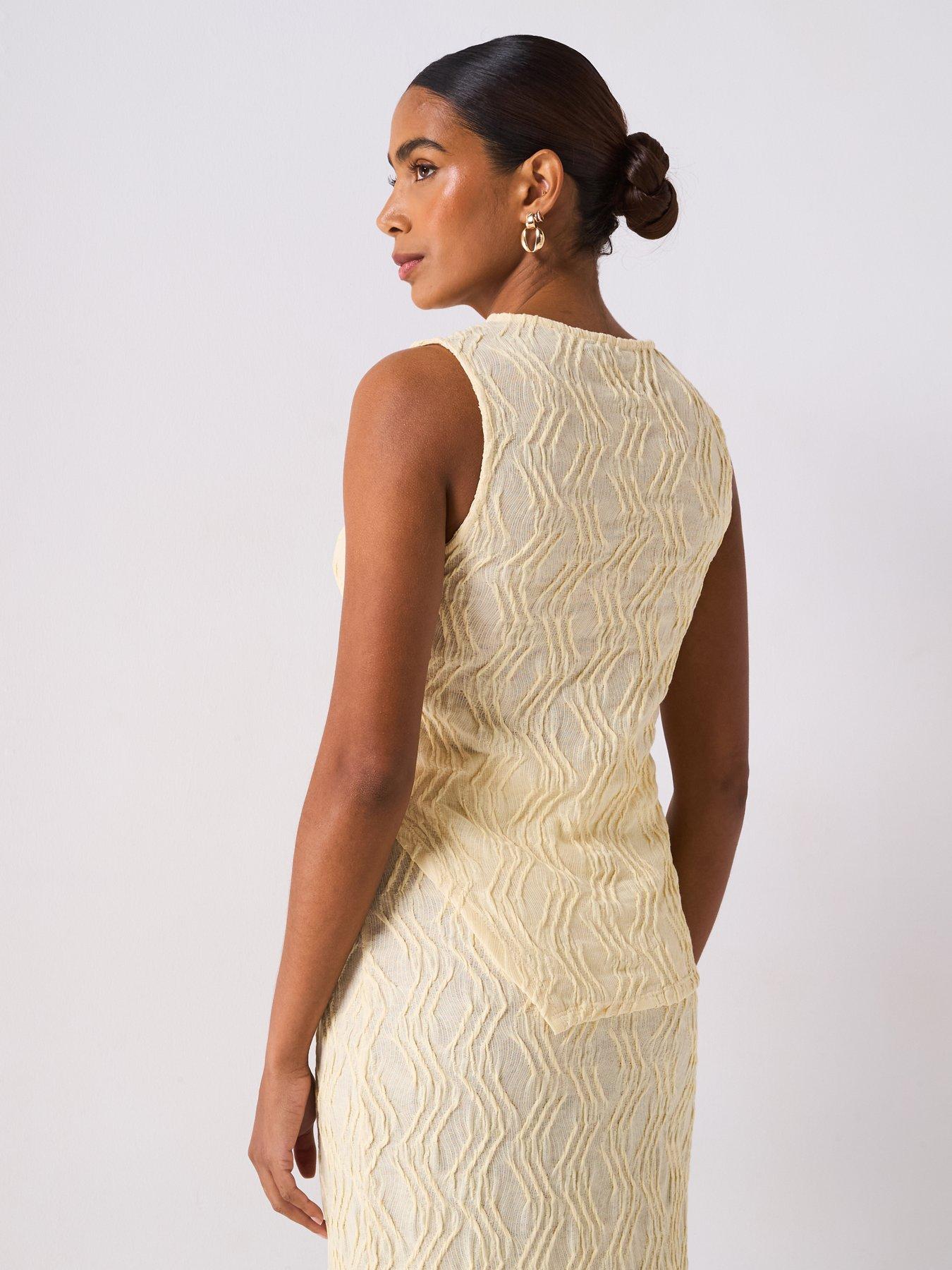 ASYMMETRICAL LACE HEM CO-ORD
