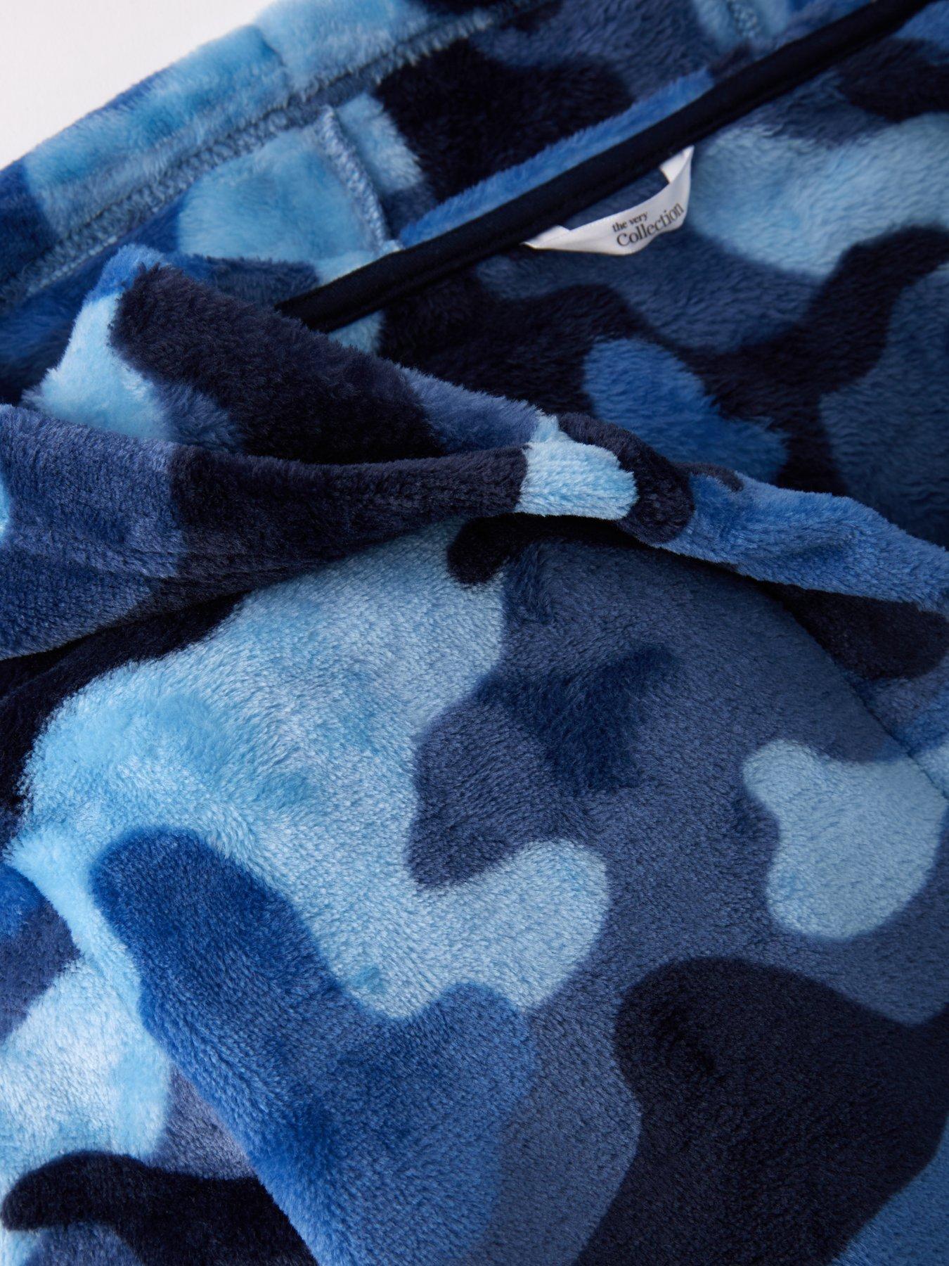  image of the-very-collection-boys-fleece-camo-dressing-gown-multi