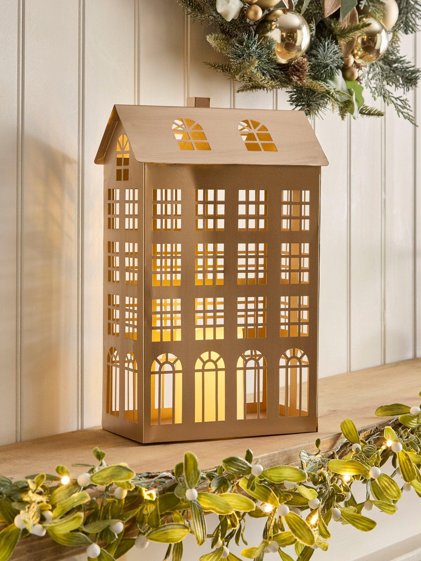 undefined Elegant Townhouse Tealight Holder Christmas Decoration - 23 x 32 cm