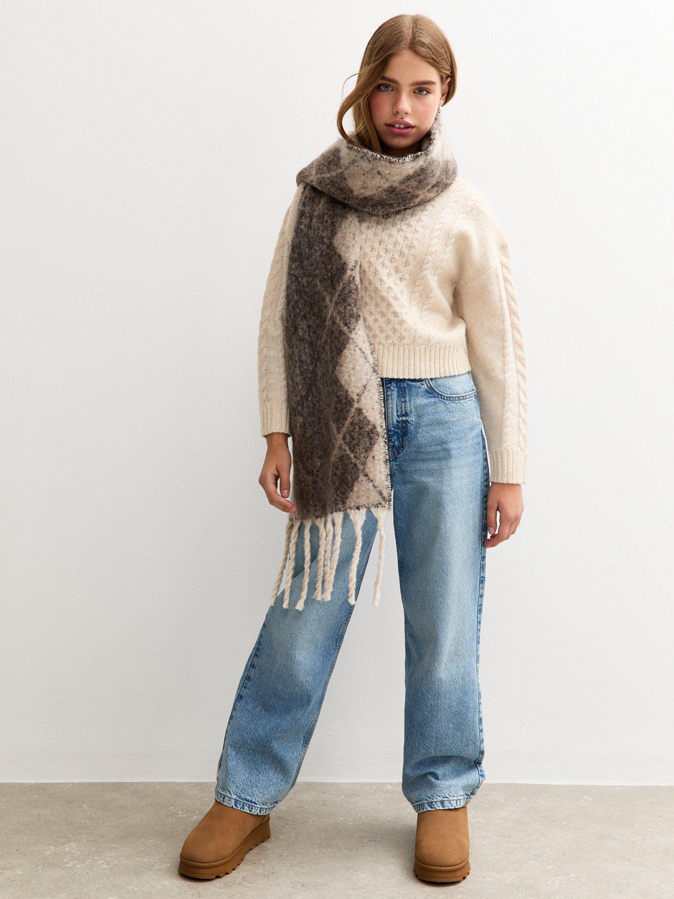 Image 3 of 5 of New Look 915 Girls Cable Knit Jumper - Cream