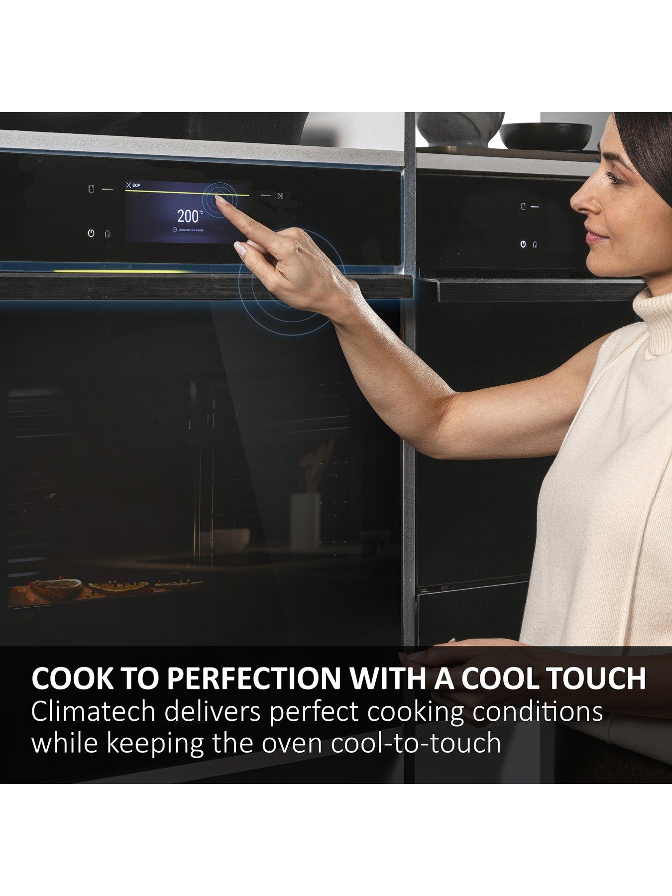  image of haier-id-series-2-h61d26l5htx-wifi-connected-built-in-electric-single-oven-black-a-rated