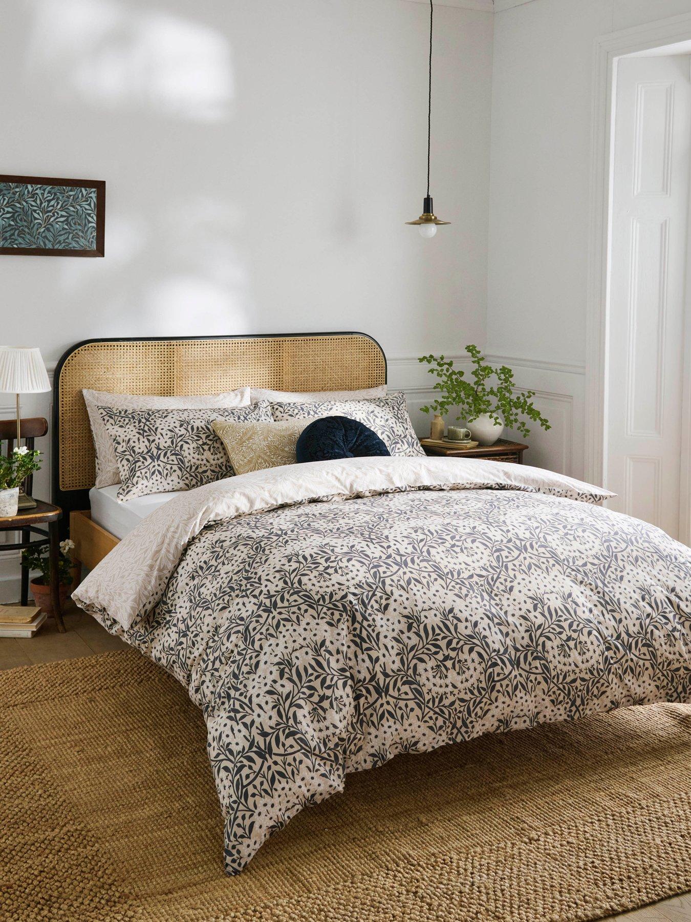 william-morris-at-home-michaelmas-daisy-100-cotton-percale-duvet-cover-set