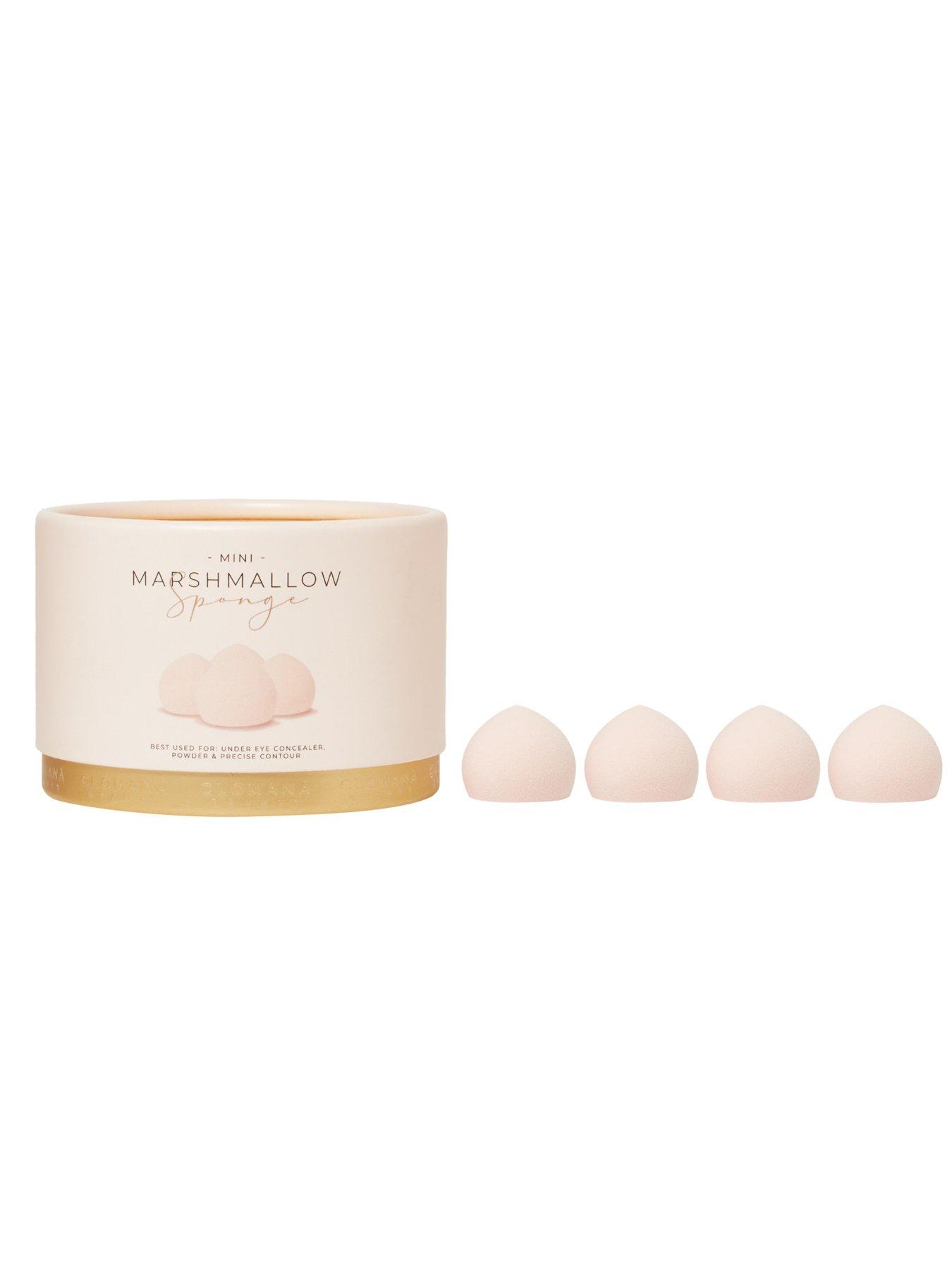  image of clomana-marshmallow-obsessed-gift-set