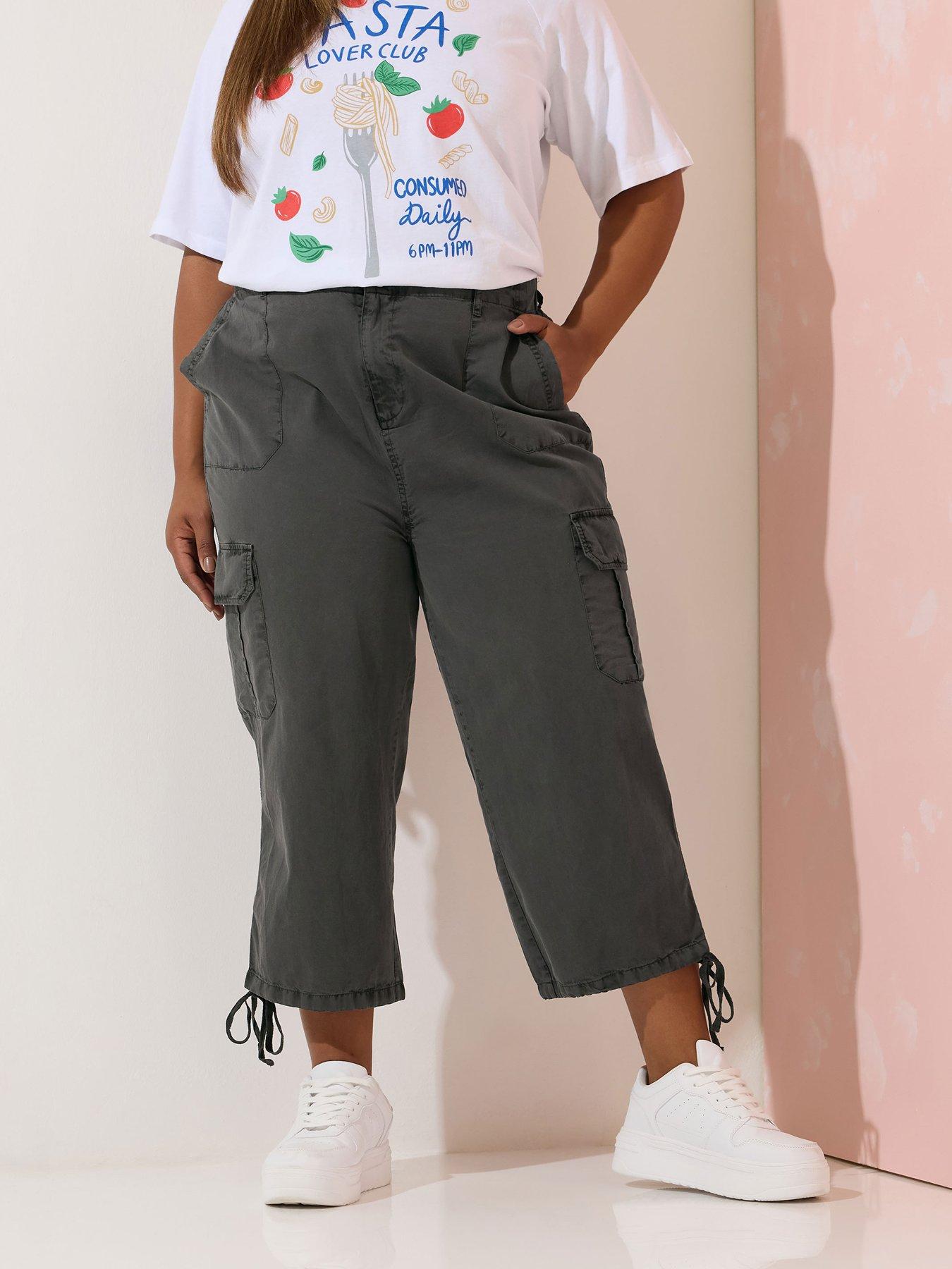 undefined Curve Woven Cargo Crop Trouser - Black