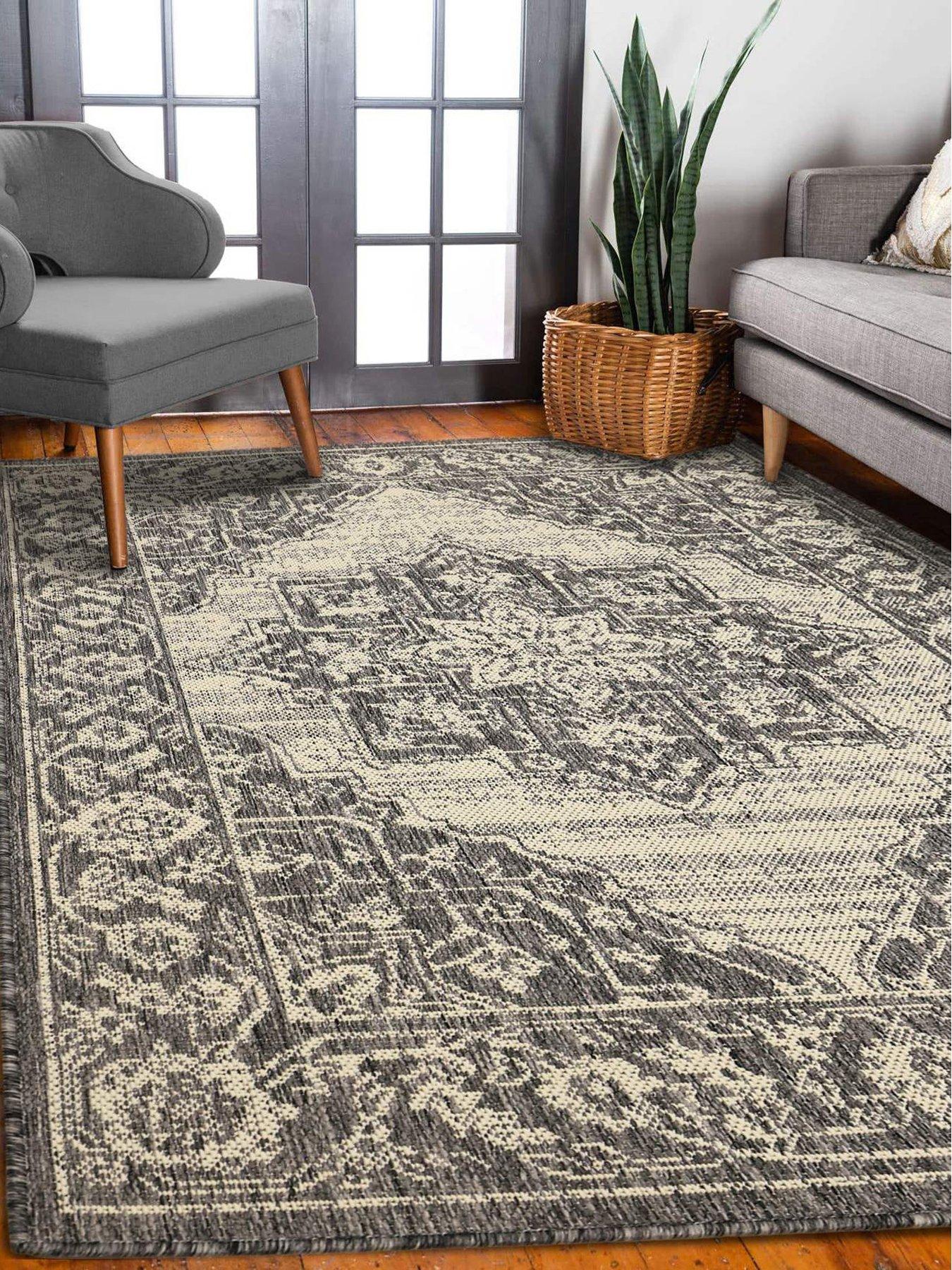 The Very Collection Gel-Backed Medallion Rug