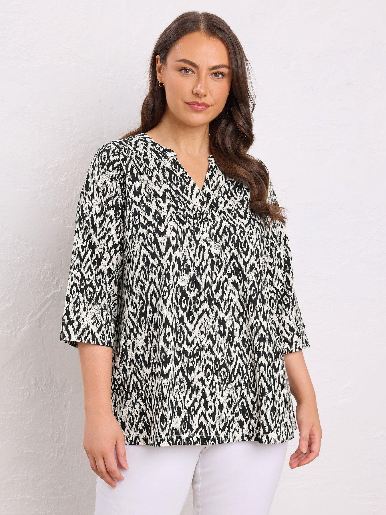 undefined Pleat Front Henley - Natural
