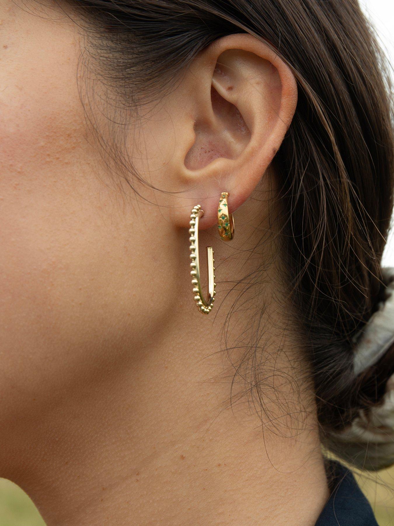  image of seol-gold-18ct-gold-plated-emerald-star-hoops