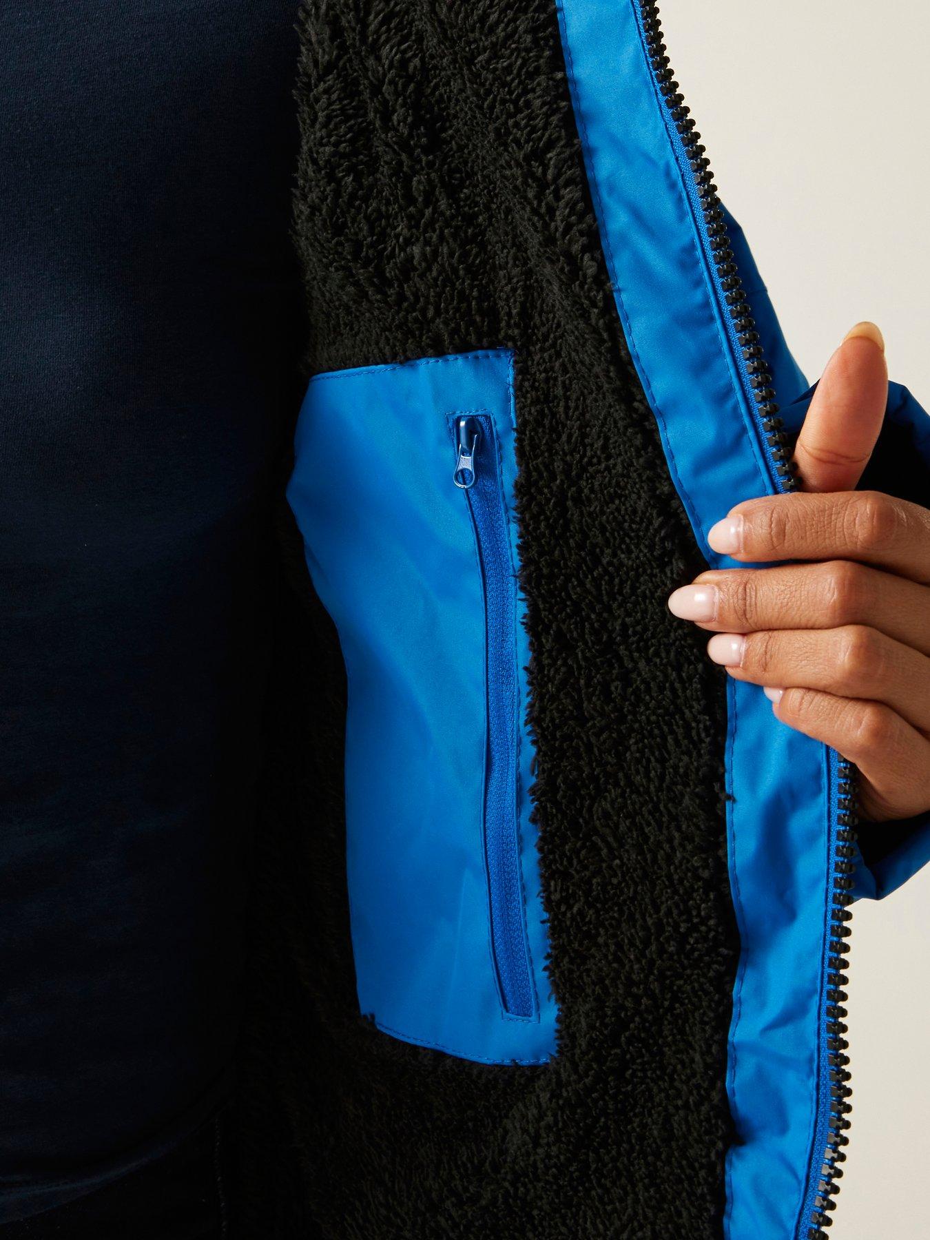  image of regatta-unisex-dry-robe-blue