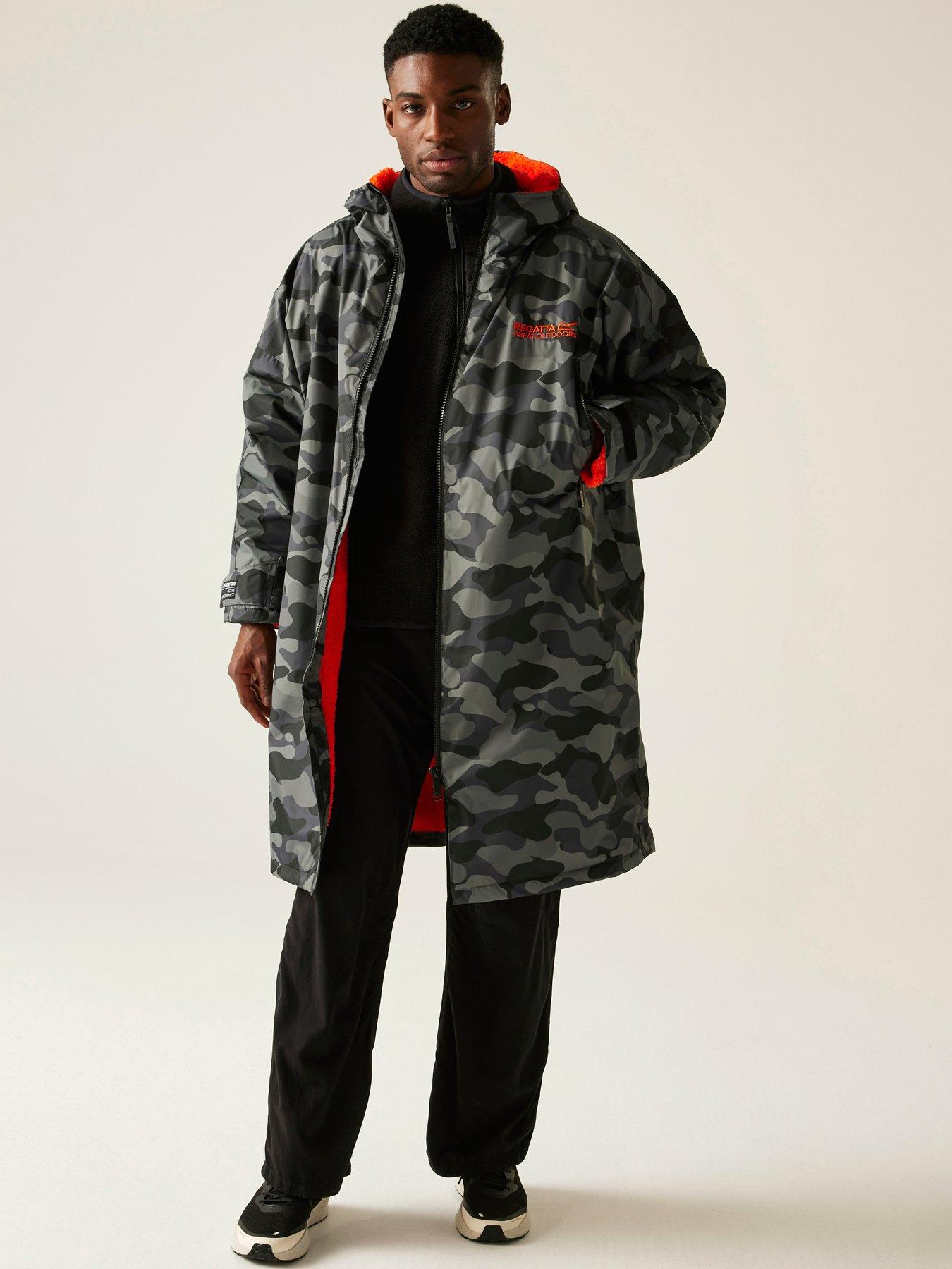 Image 3 of 6 of Regatta Unisex Dry Robe - Grey
